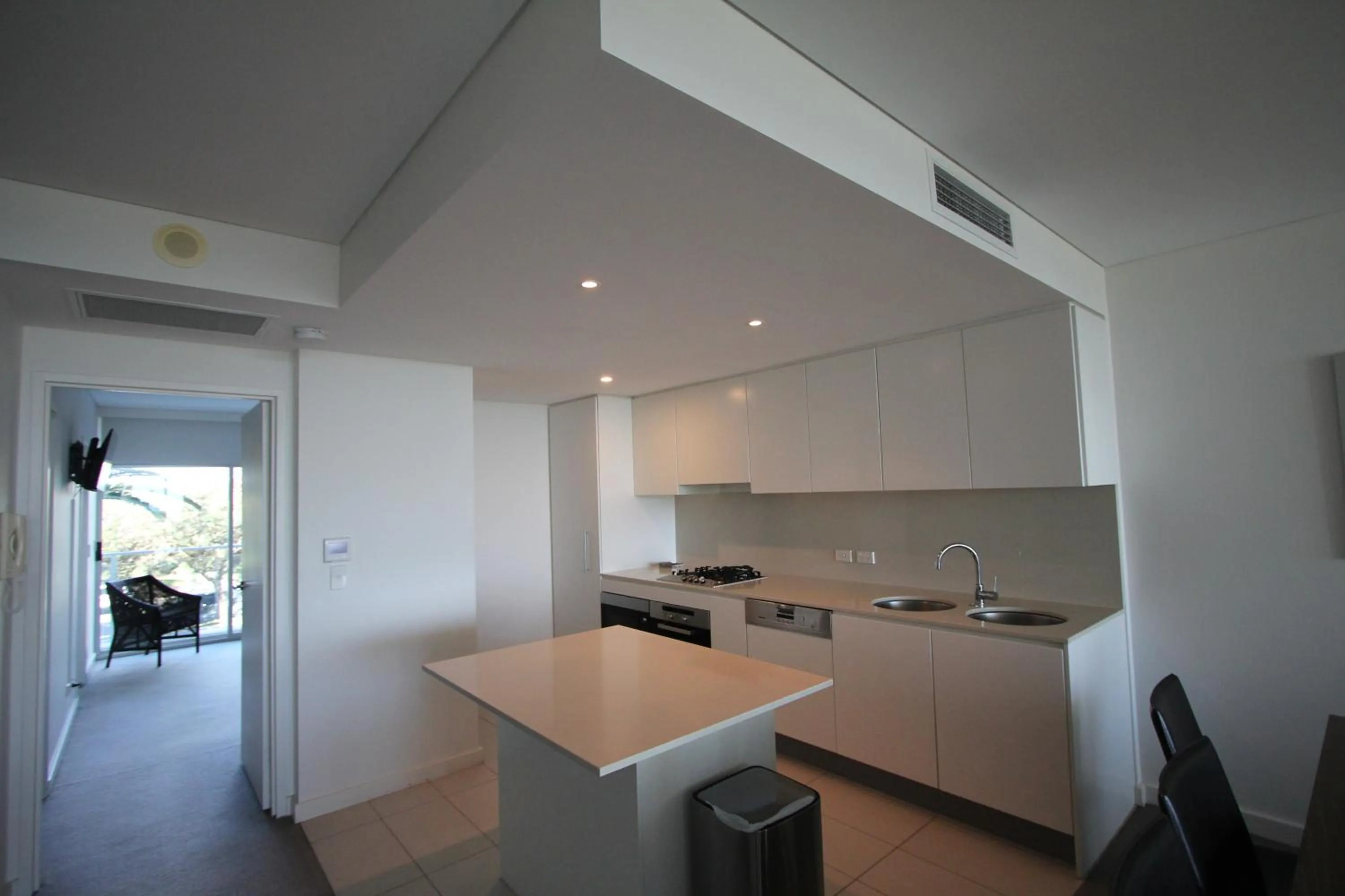 Kirra Surf Apartments