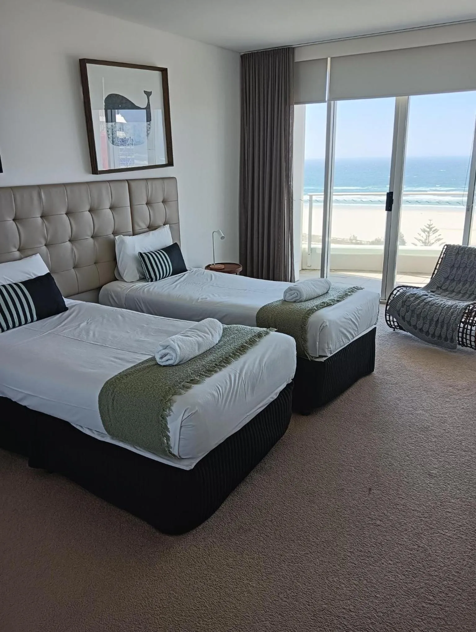 Bedroom, Bed in Kirra Surf Apartments