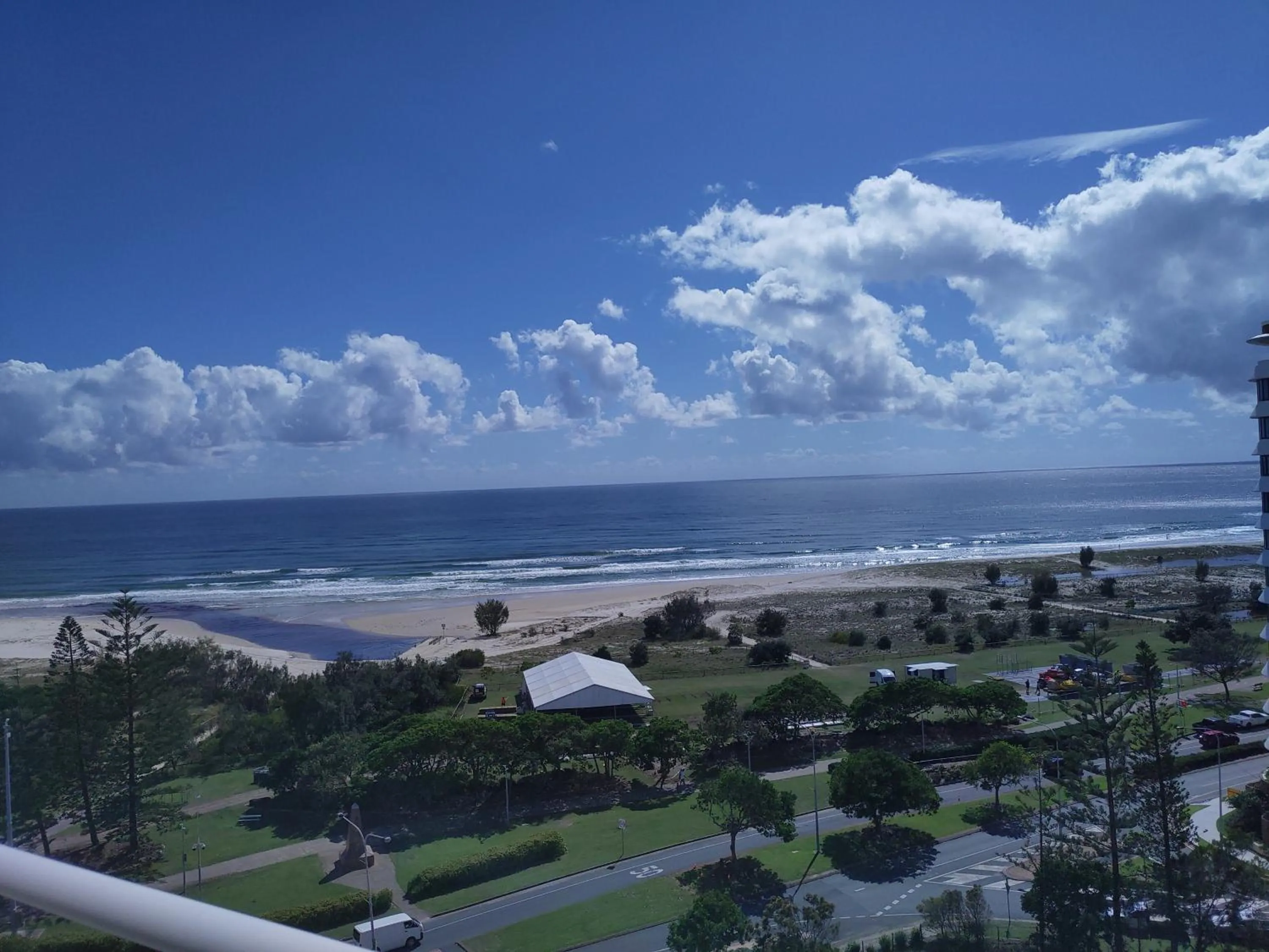 Kirra Surf Apartments