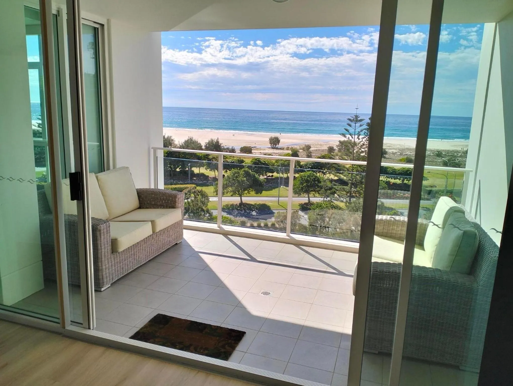Balcony/Terrace in Kirra Surf Apartments