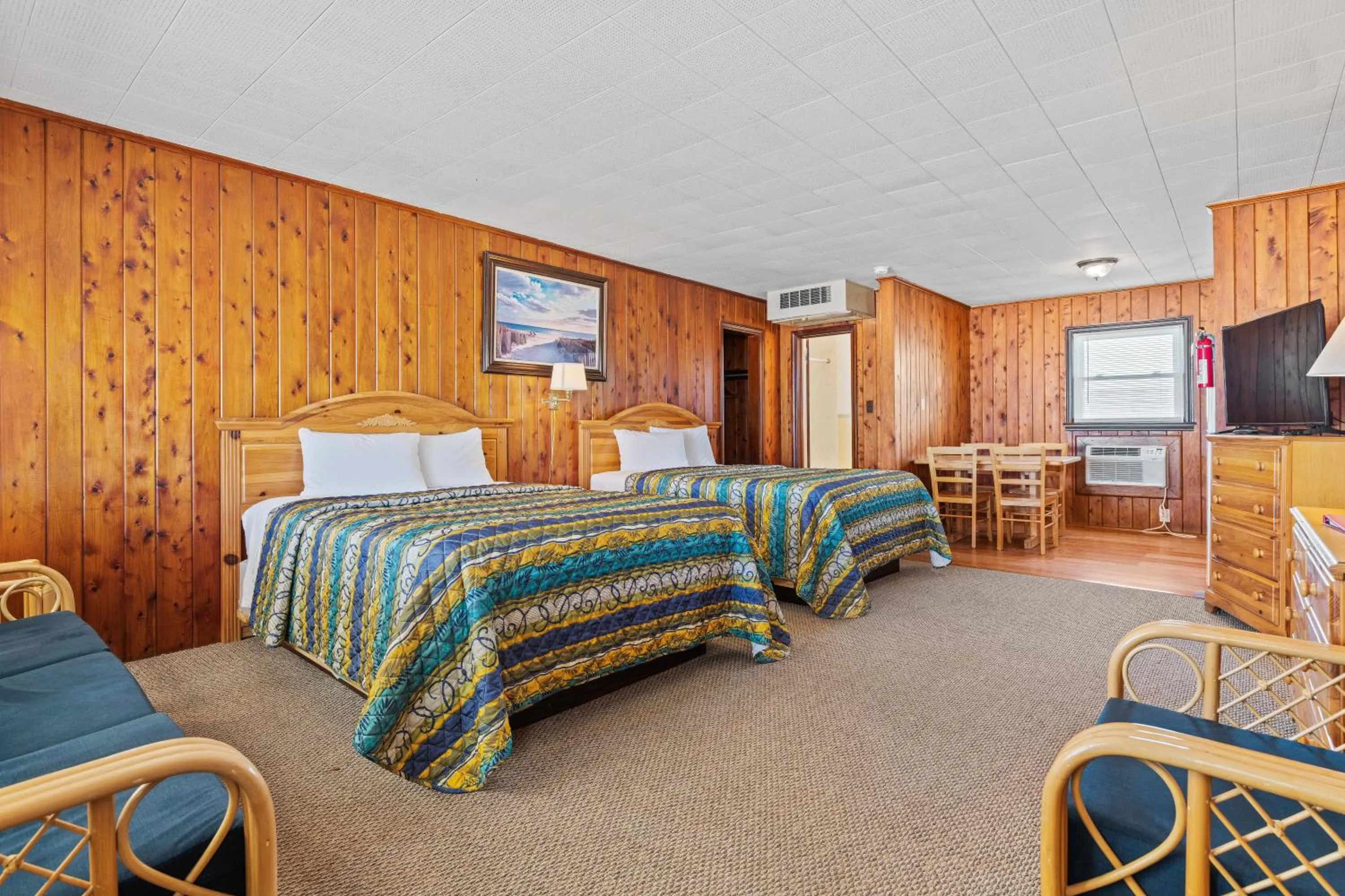 Bed in Cavalier by the Sea