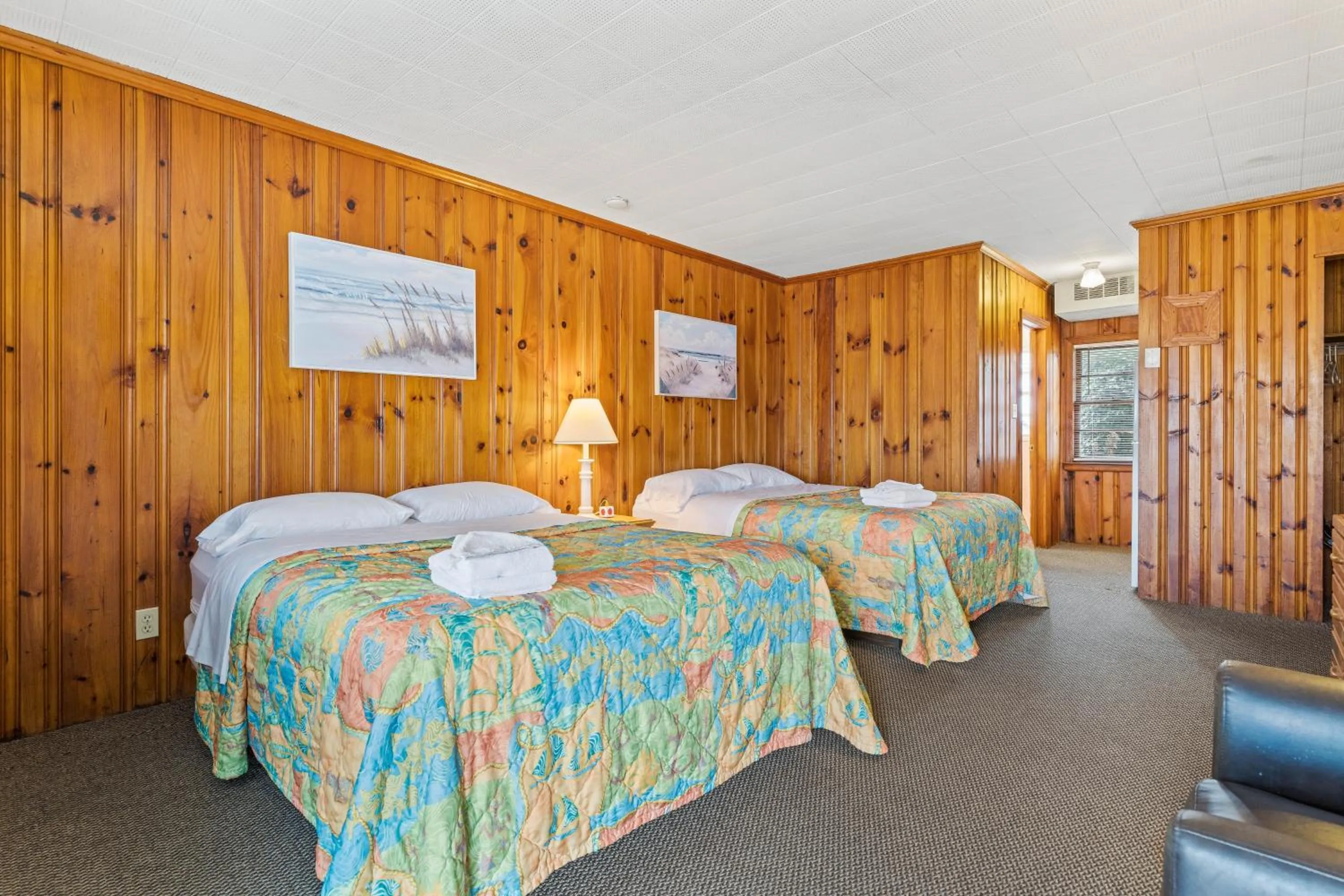 Bed in Cavalier by the Sea