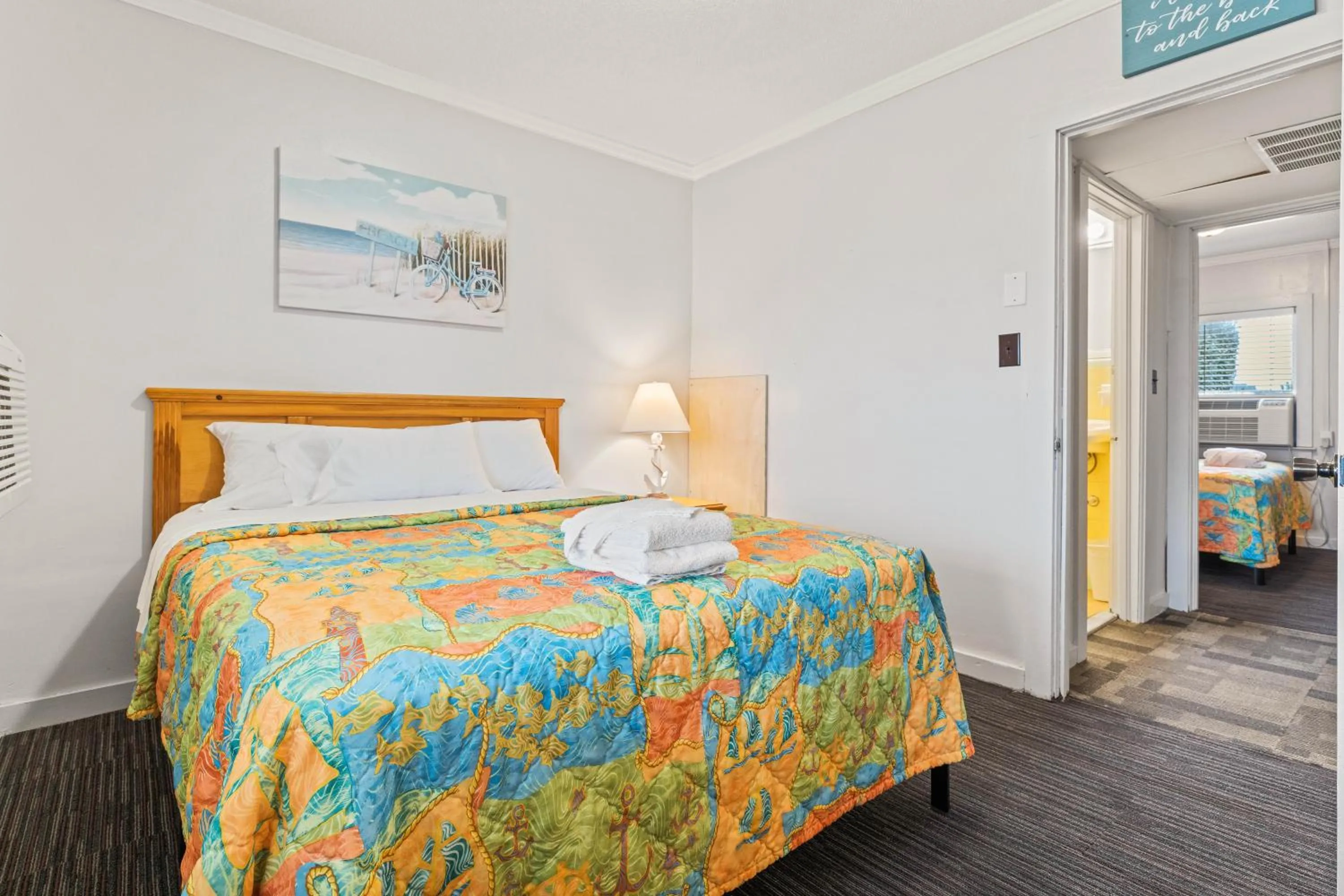 Bed in Cavalier by the Sea