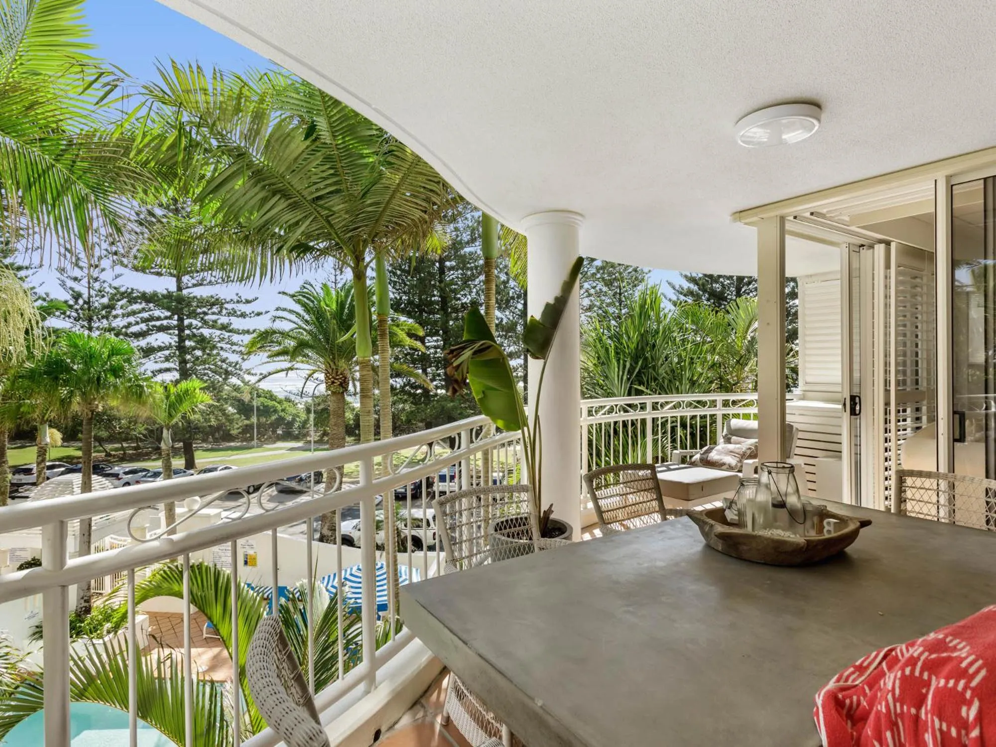 Balcony/Terrace in ULTIQA Burleigh Mediterranean Resort