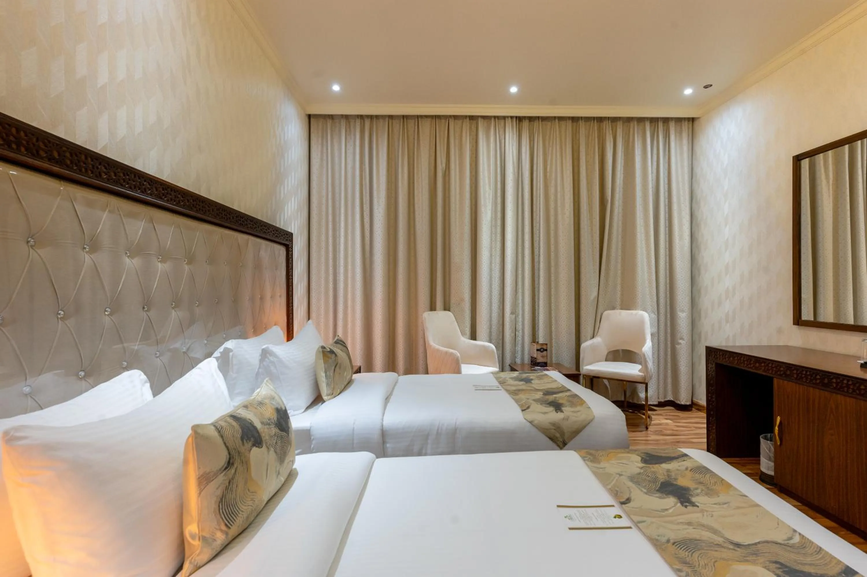 Bedroom, Bed in Ras Al Khaimah Hotel