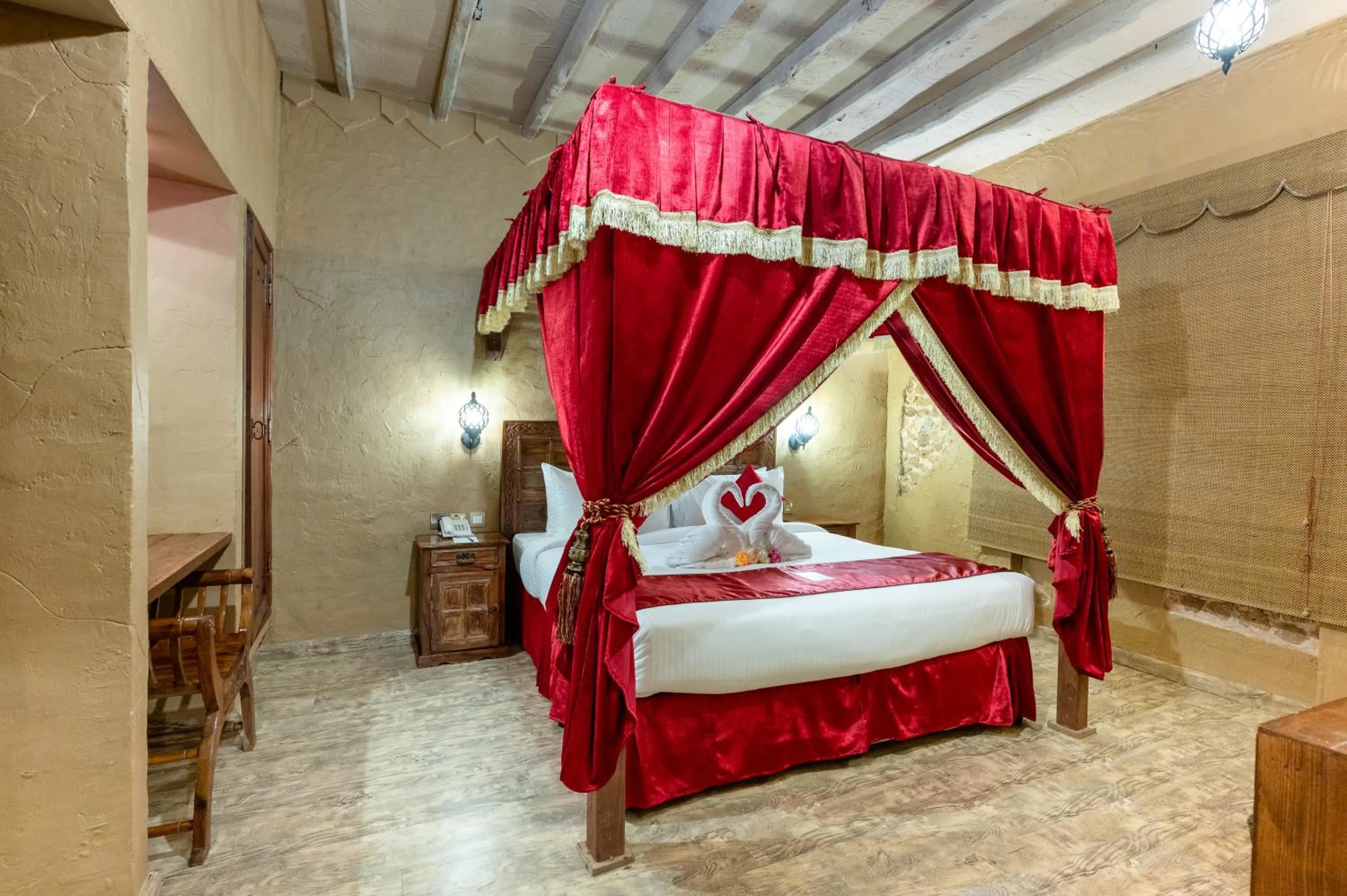 Bedroom, Bed in Ras Al Khaimah Hotel