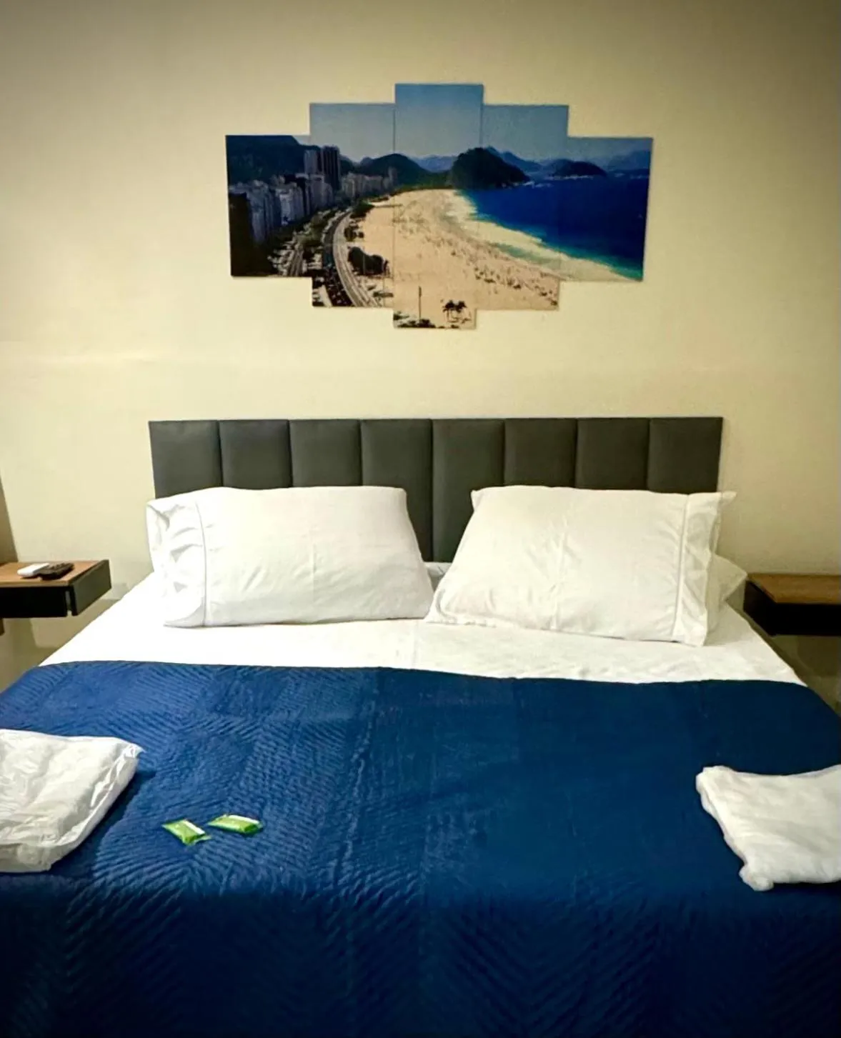 Bedroom, Bed in Rio Deal Guest House