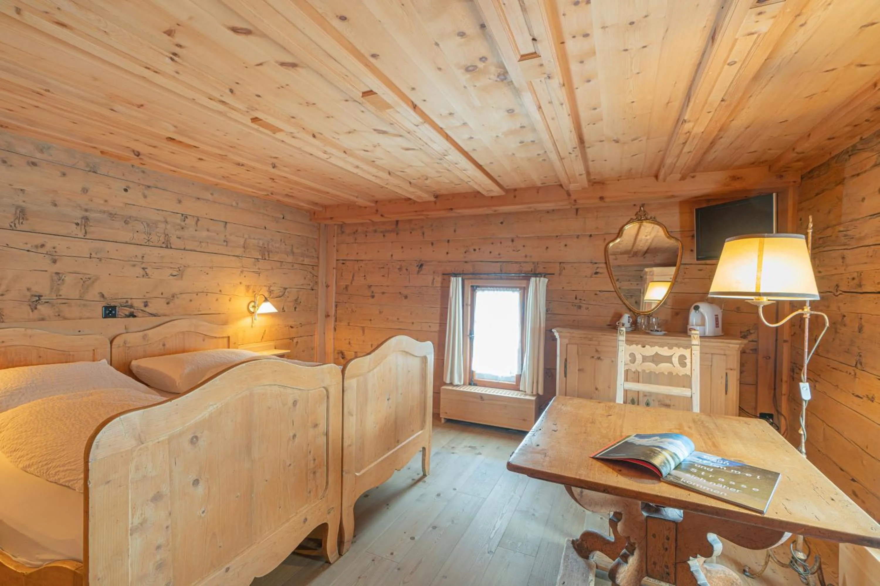 Bed in Gasthaus & Hotel Berninahaus