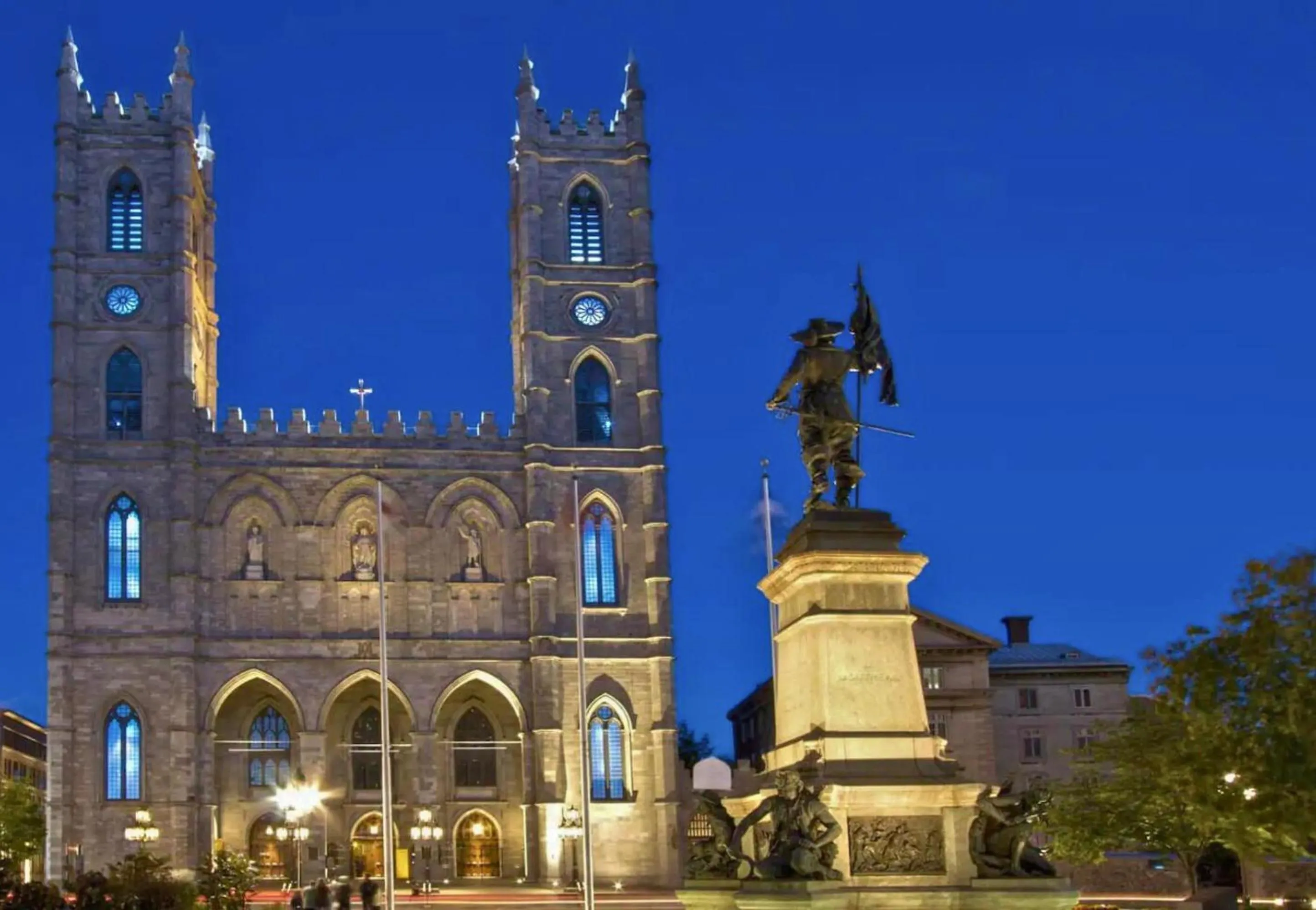 Nearby landmark in LiV MTL Urban