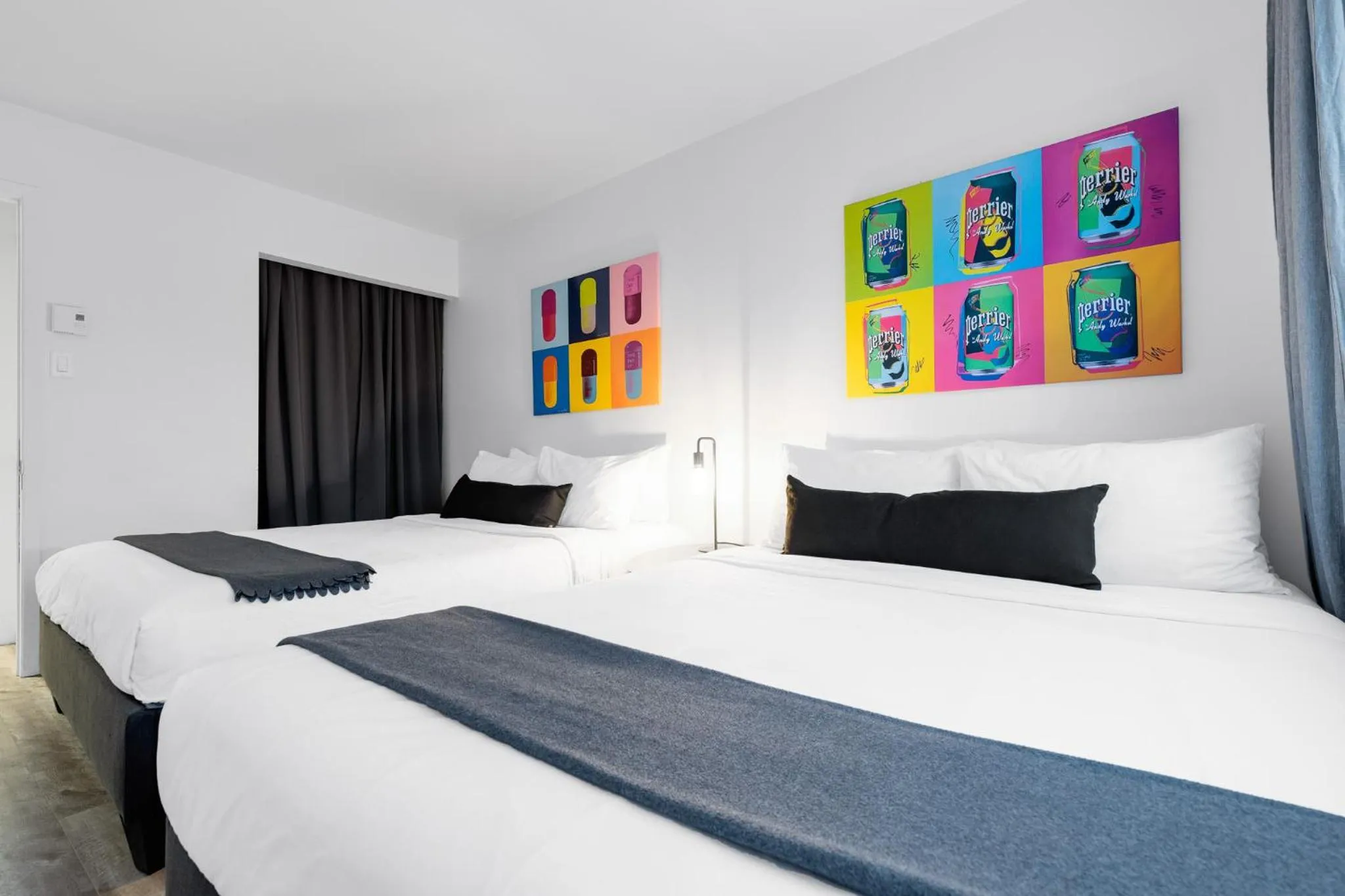 Bed in LiV MTL Urban