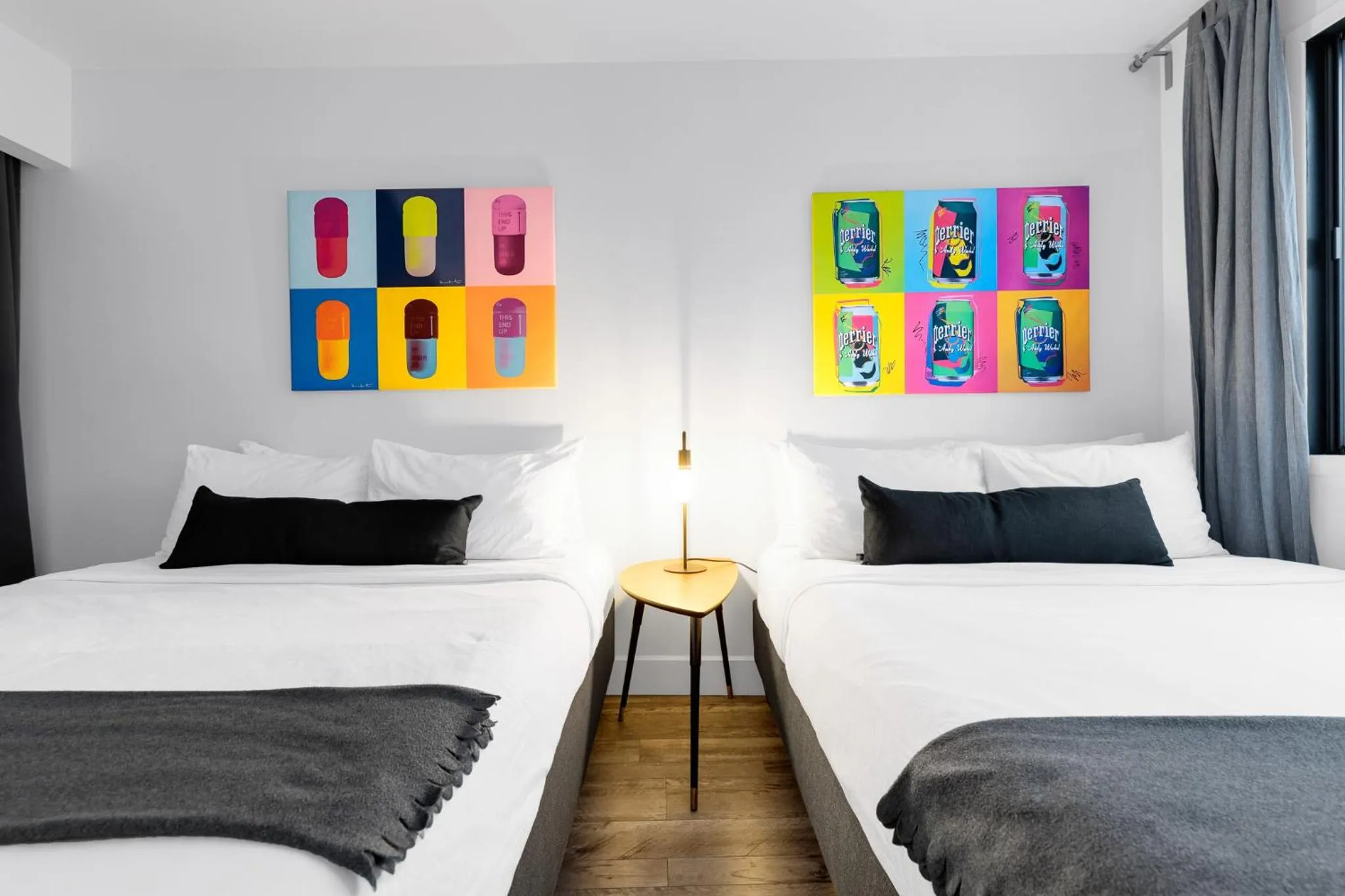 Bed in LiV MTL Urban