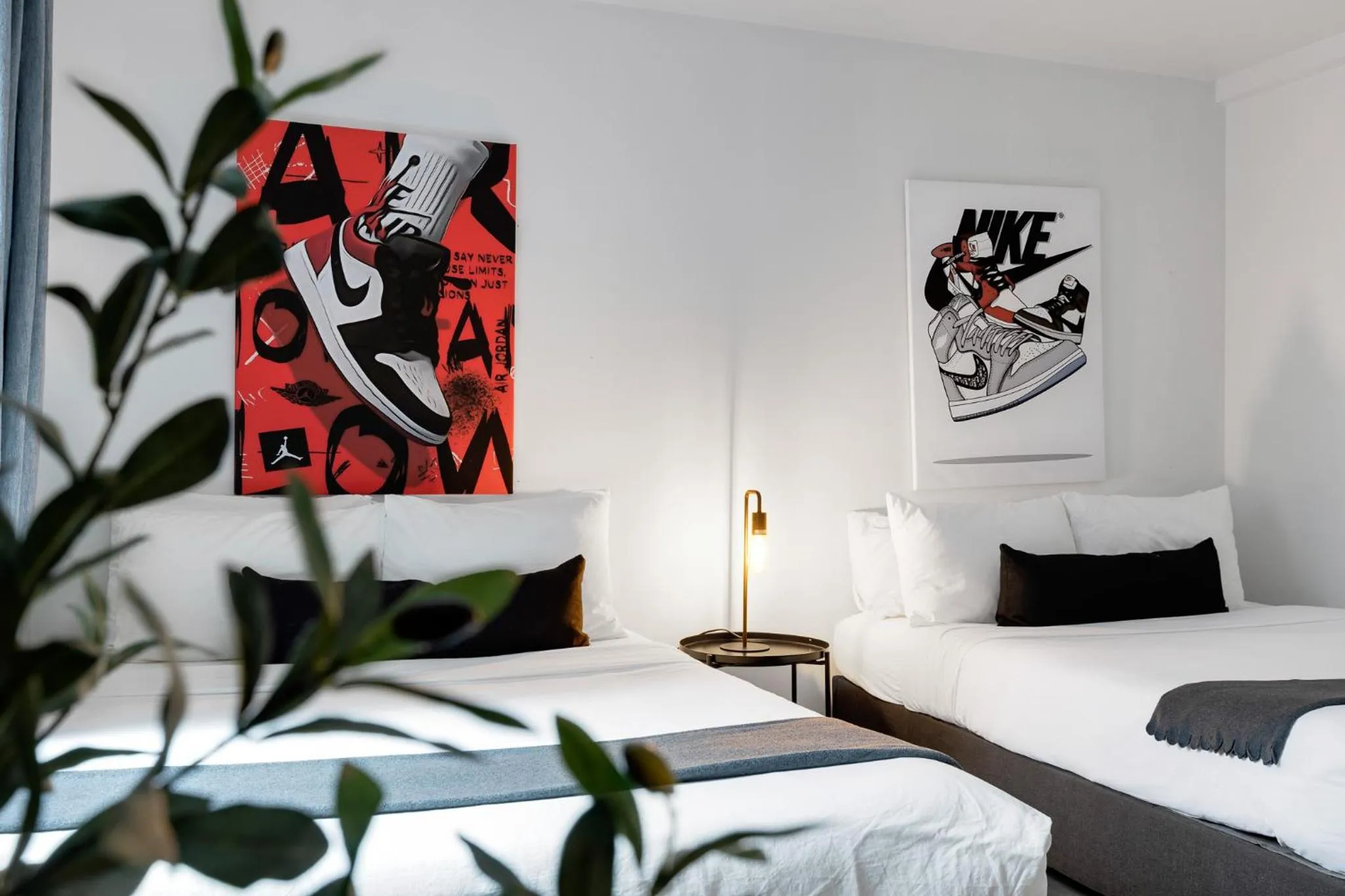 Bed in LiV MTL Urban