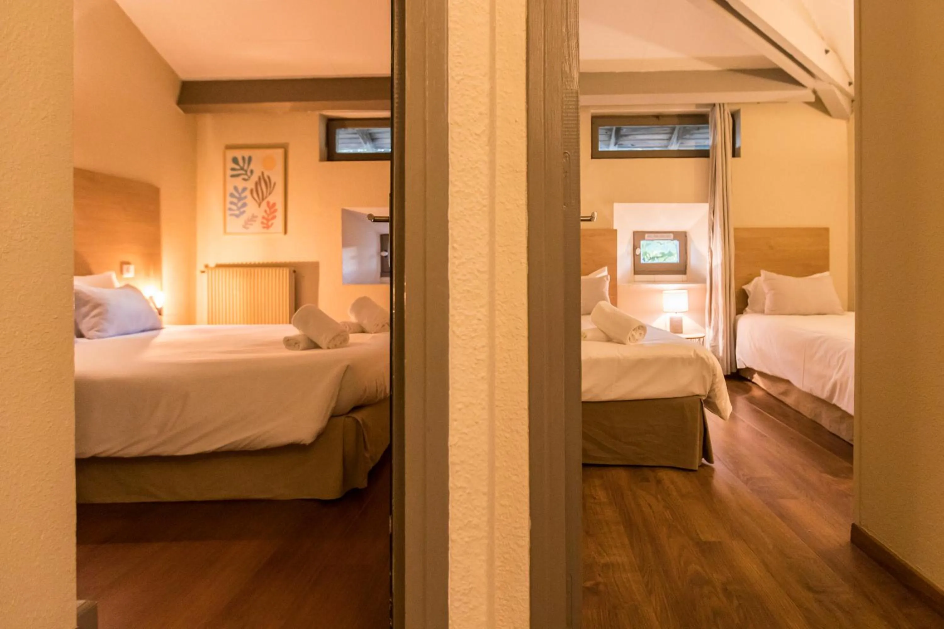 Photo of the whole room, Bed in La Bastide de Sanilhac