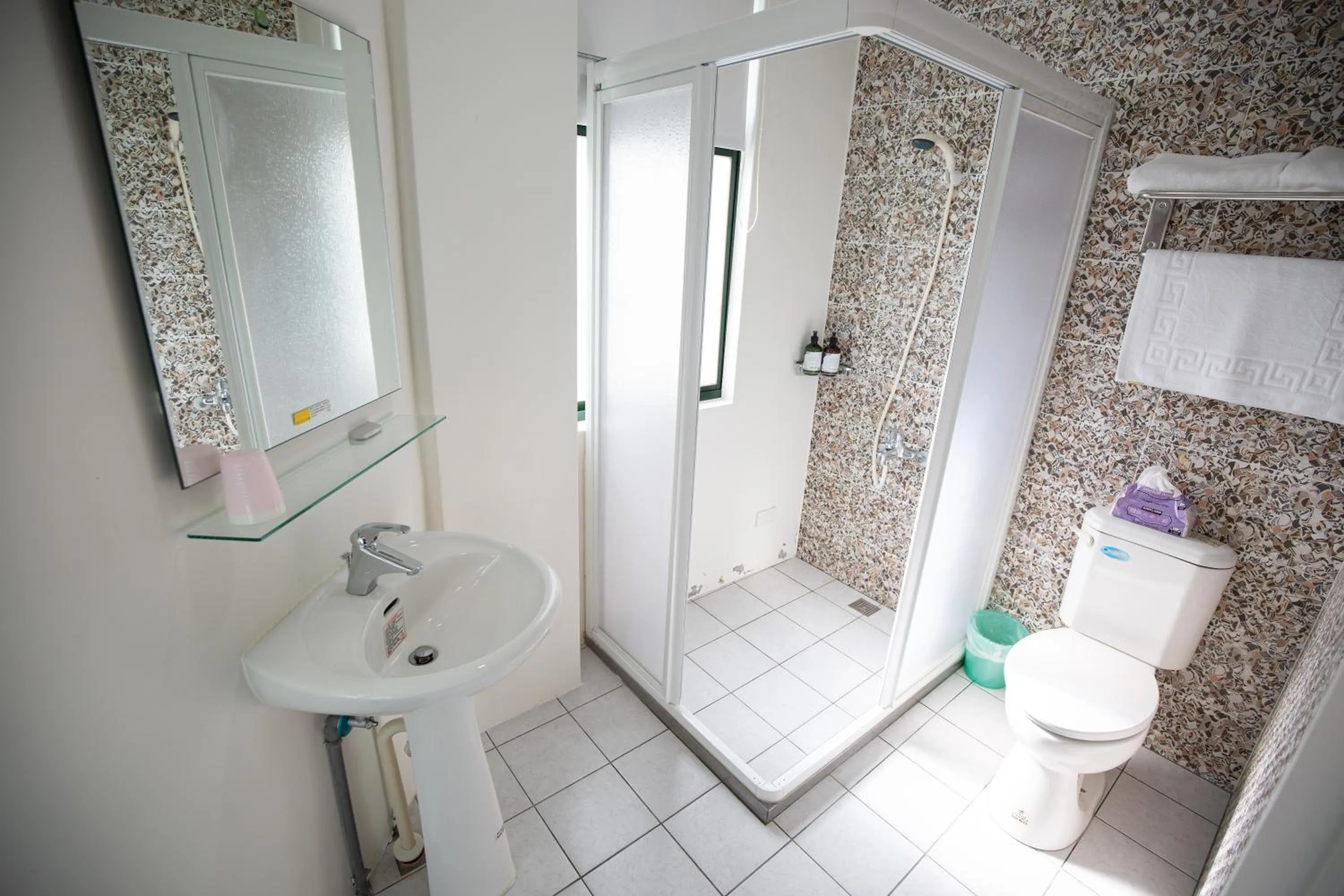 Jia-Jia Business Hotel