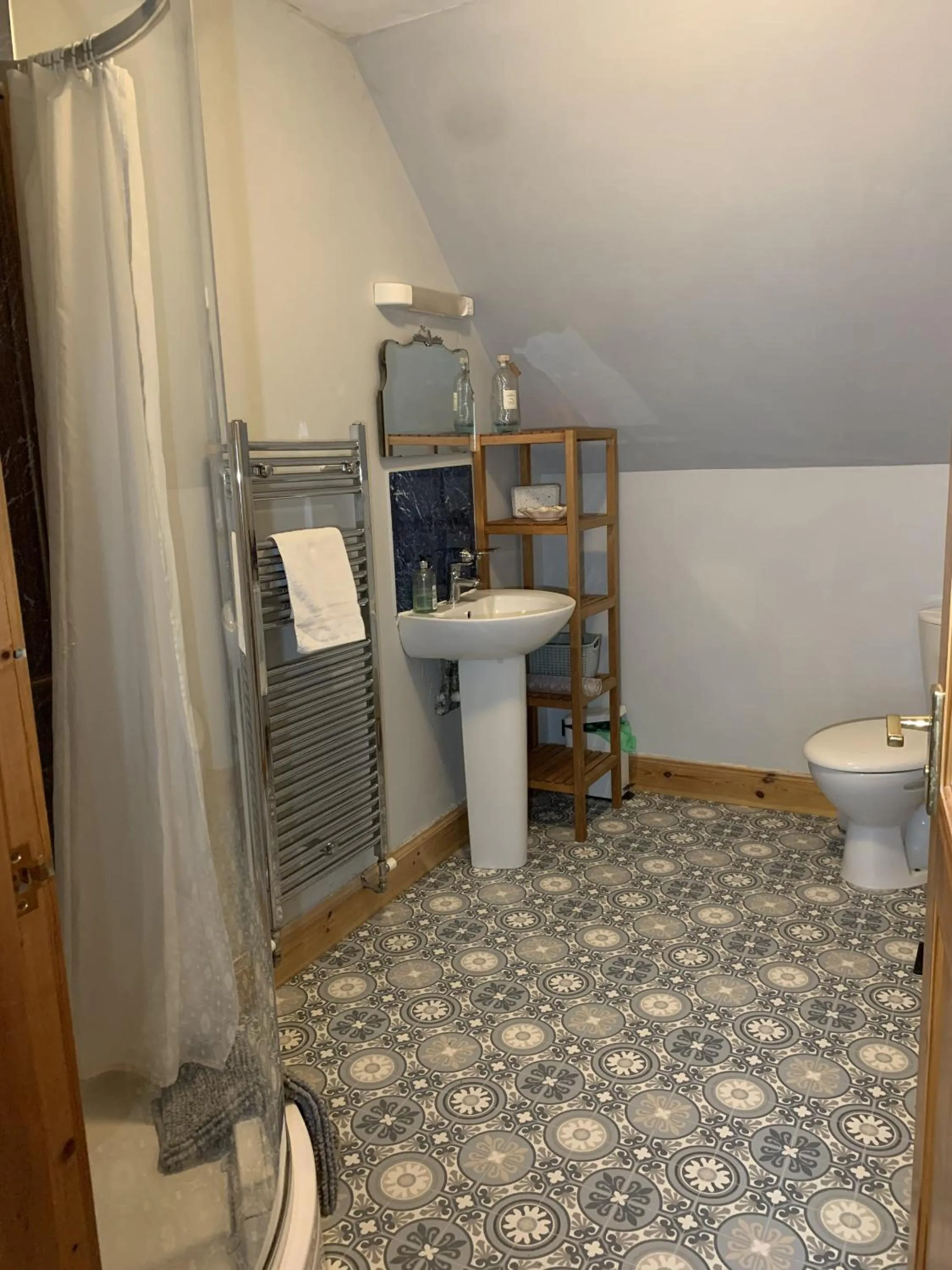 Bathroom in Achmore Self catering