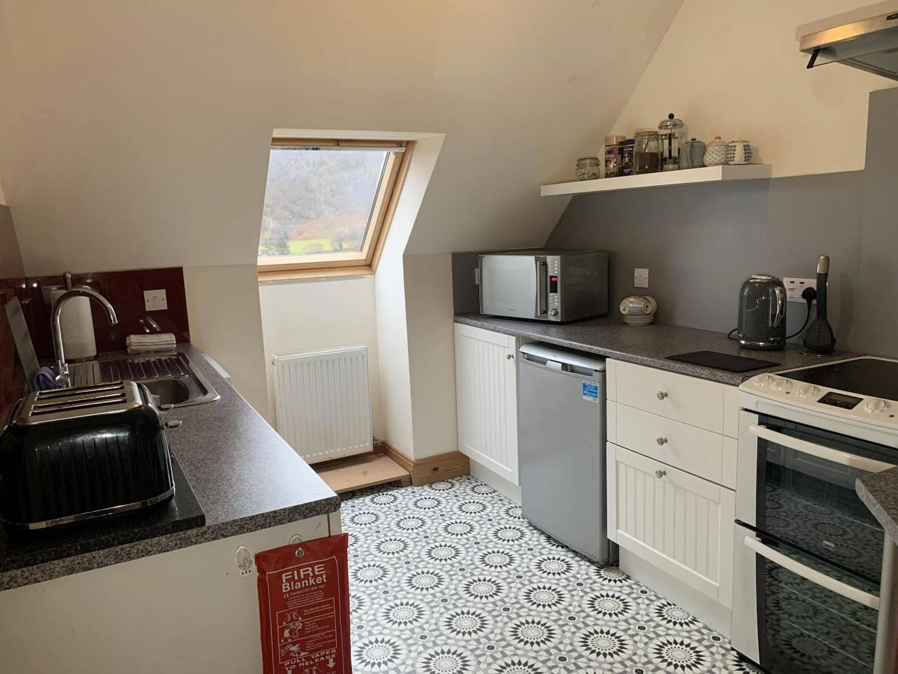 Kitchen or kitchenette in Achmore Self catering