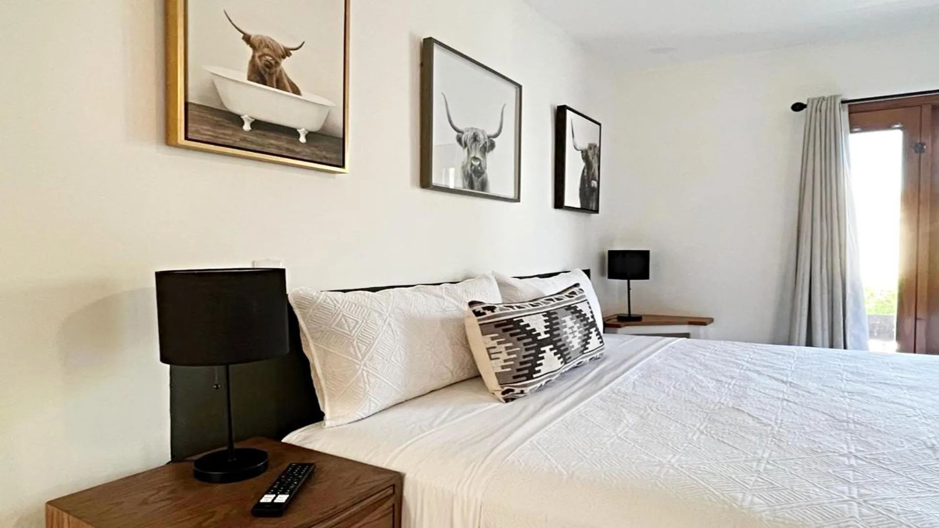 Bed in Villa Relax 3 by Kivoya