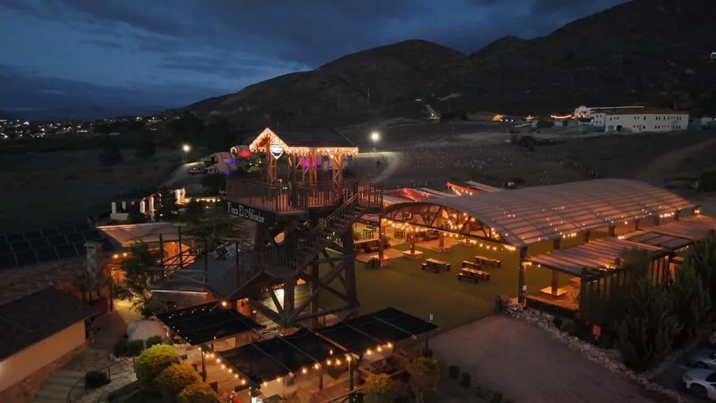 Property building in Finca el Mirador