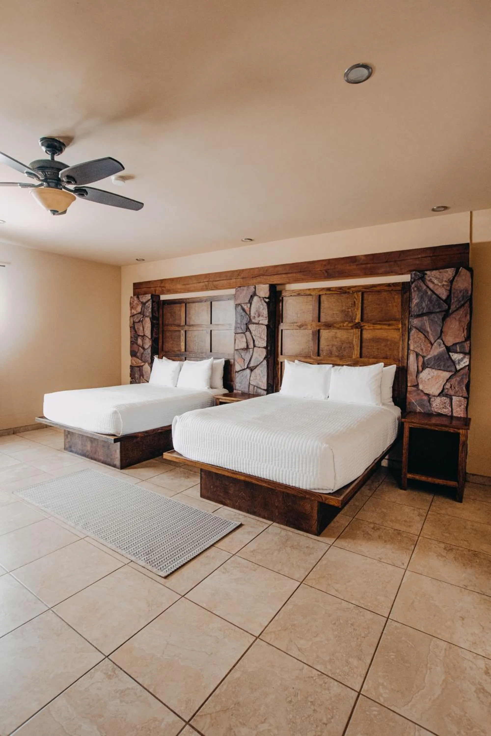 Photo of the whole room, Bed in Finca el Mirador