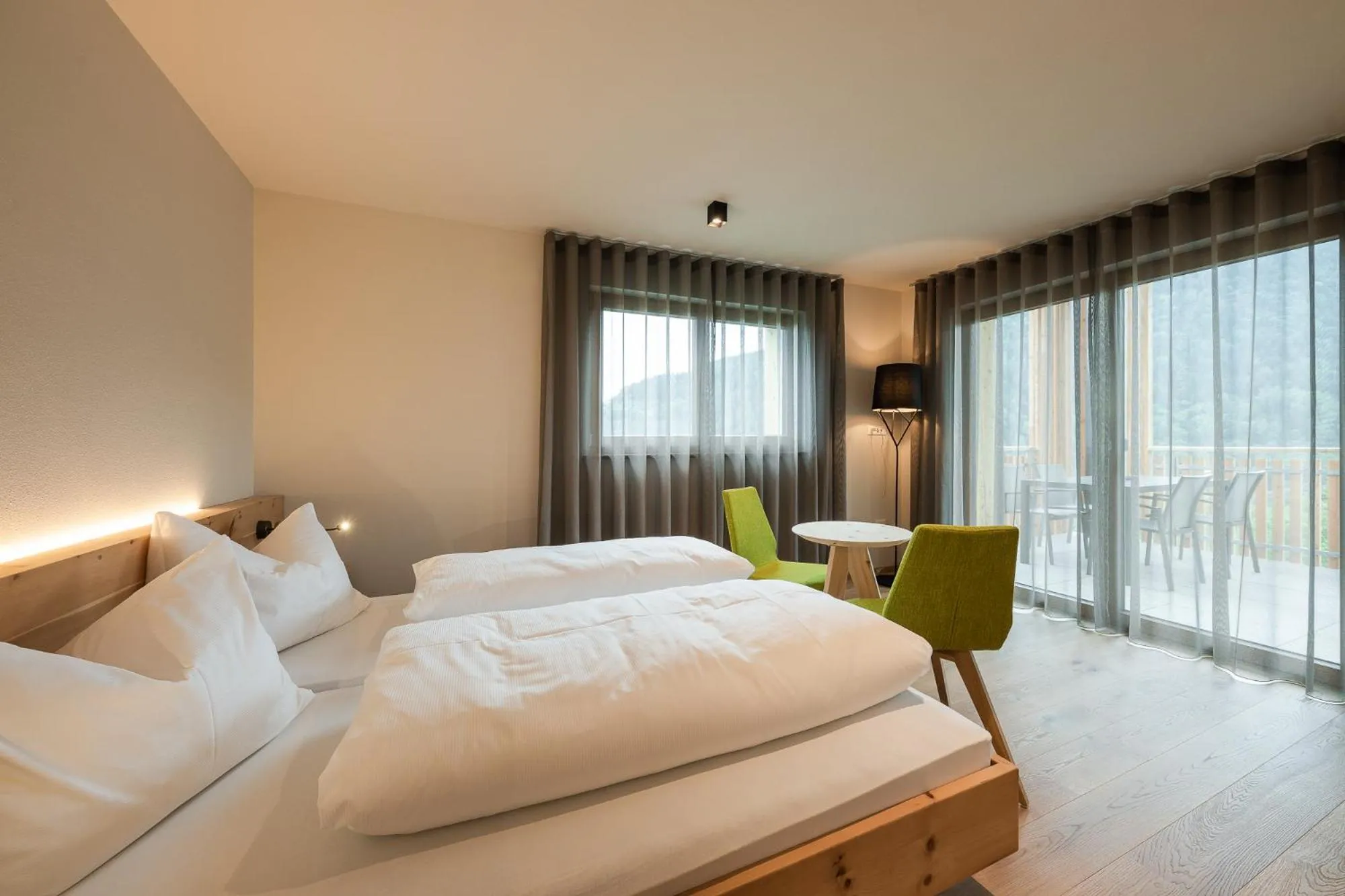 Bedroom, Bed in Aparthotel Abiná Lana Höhe