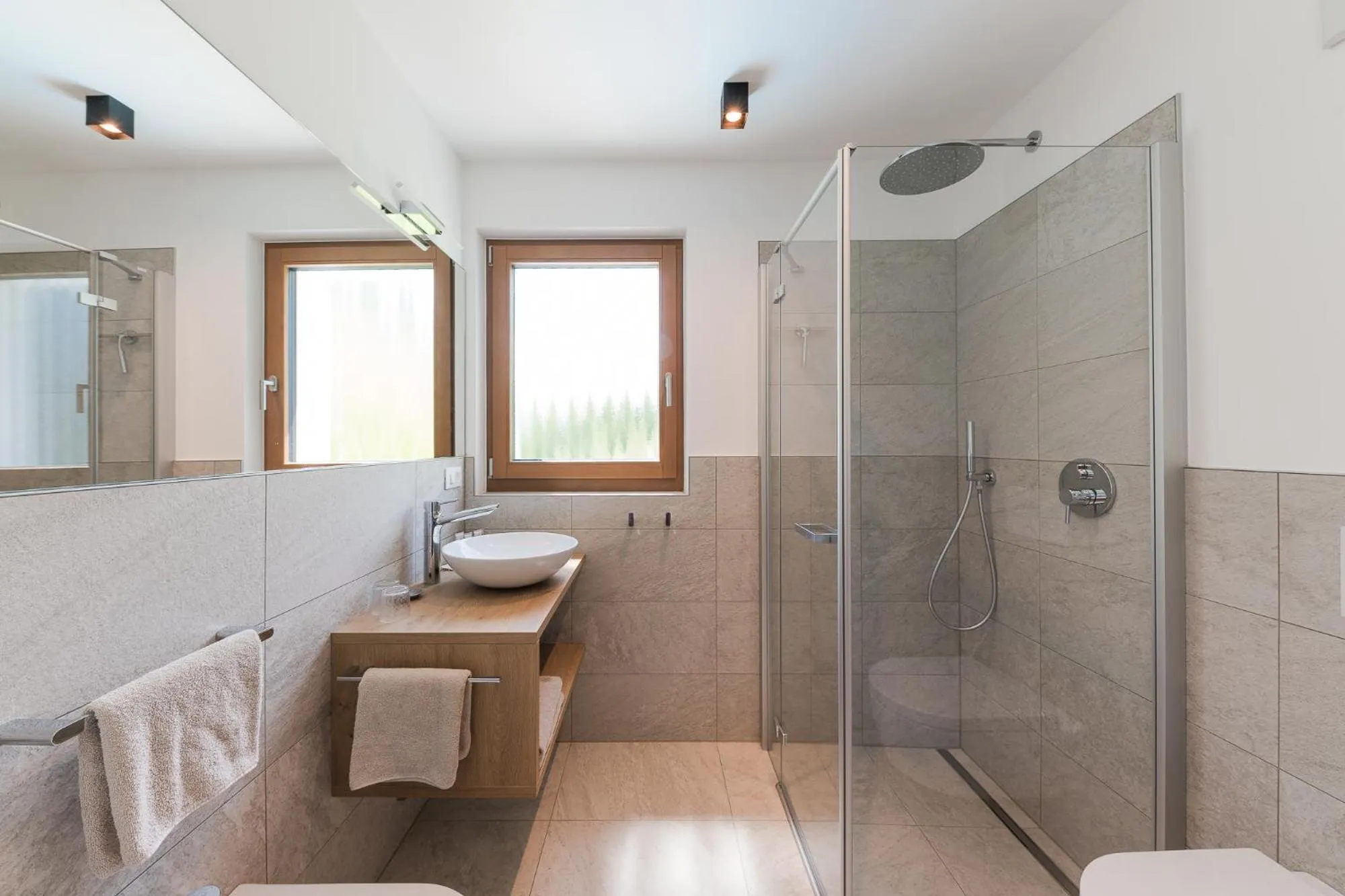 Shower in Aparthotel Abiná Lana Höhe