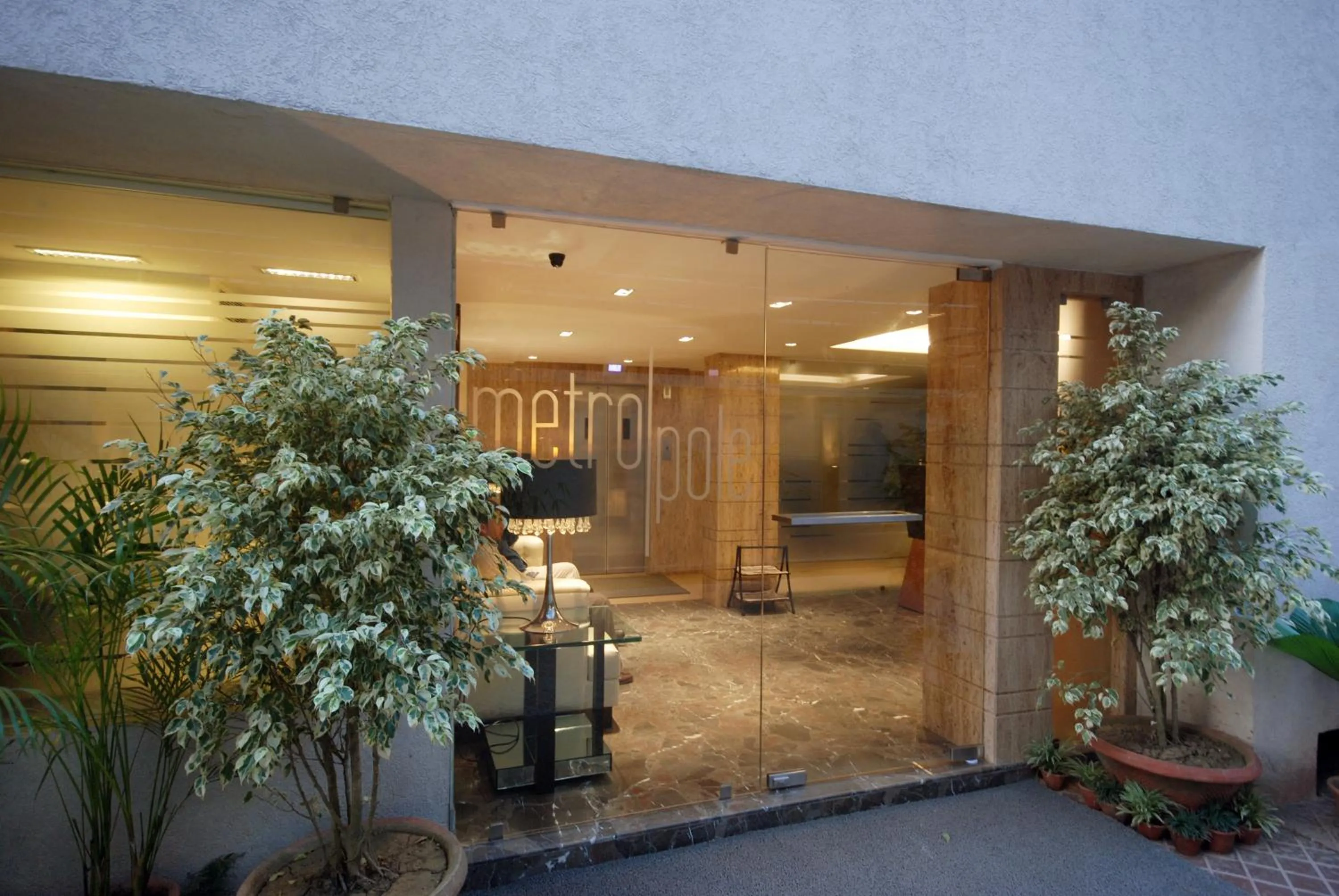 Area and facilities in Hotel Metropole