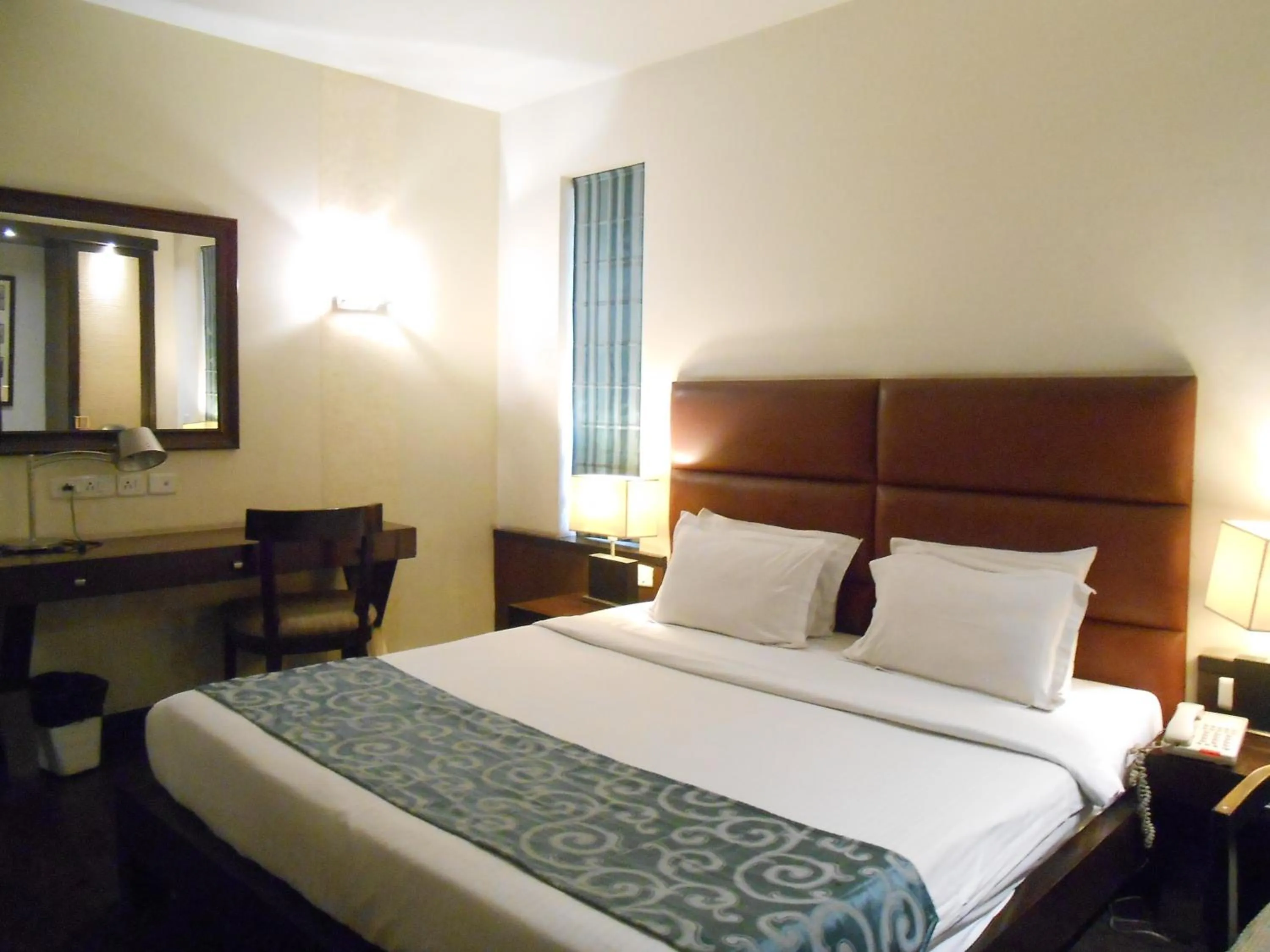 Bed in Hotel Metropole