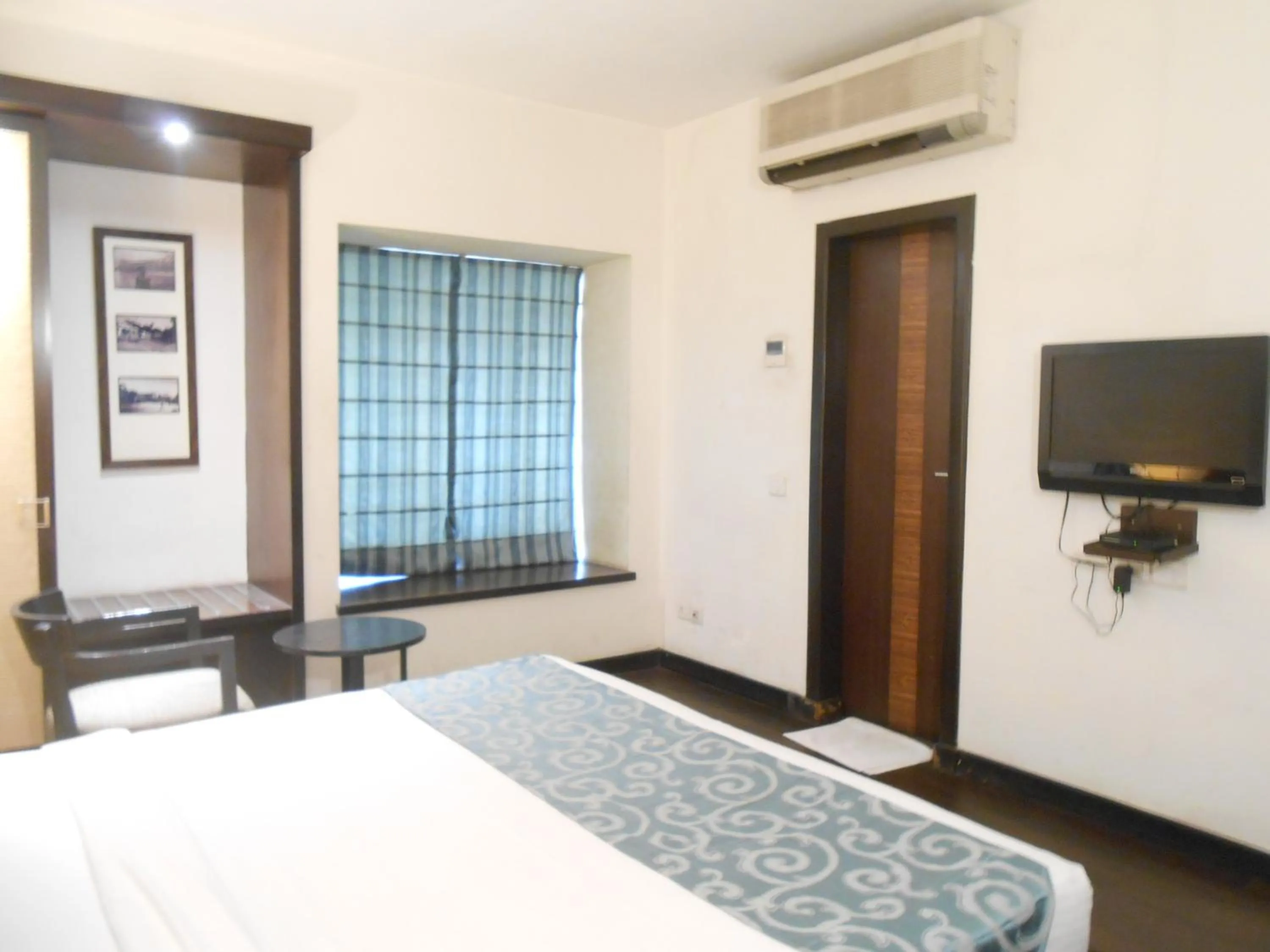 Bed in Hotel Metropole