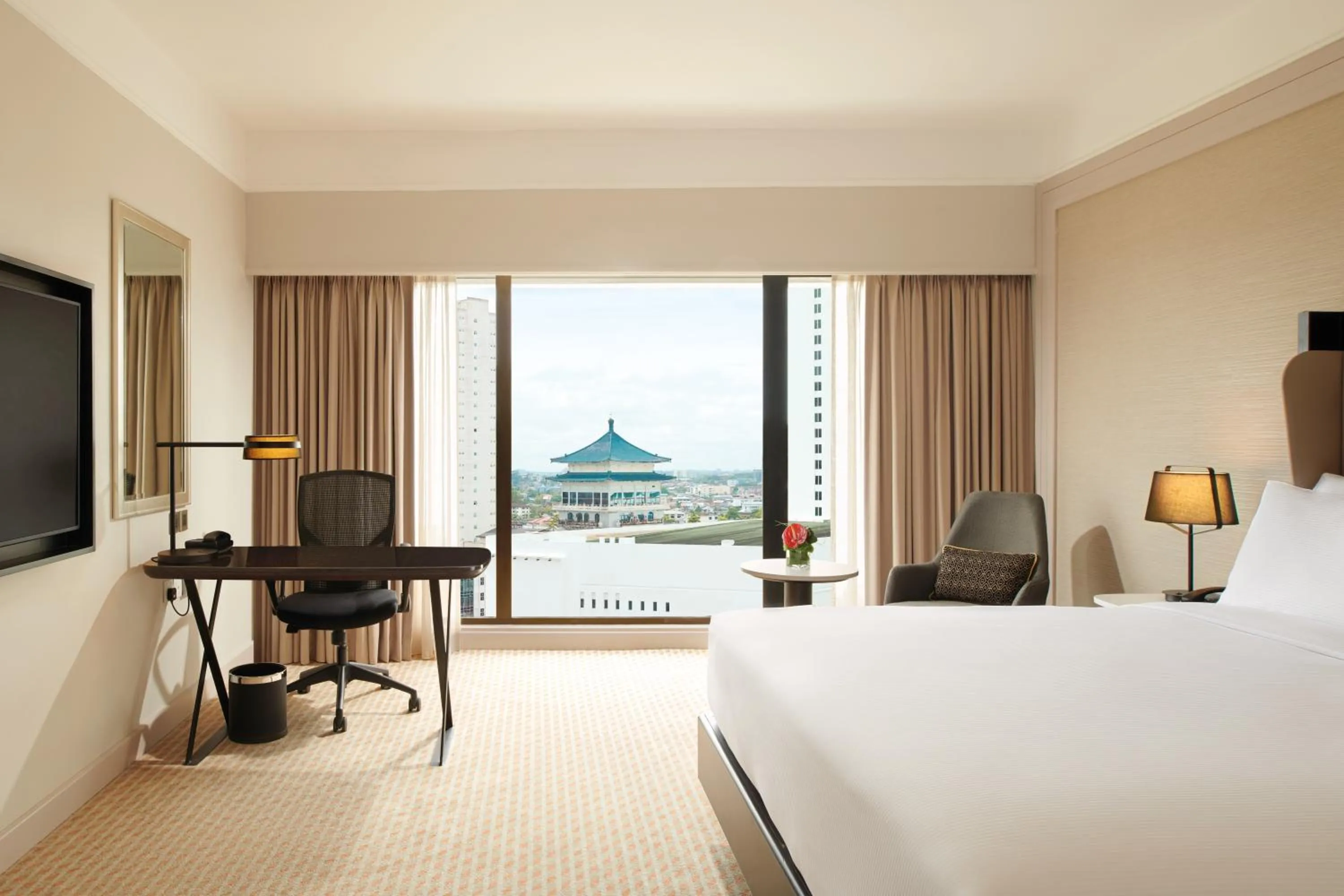 Property building, Bed in Hilton Kuching Hotel