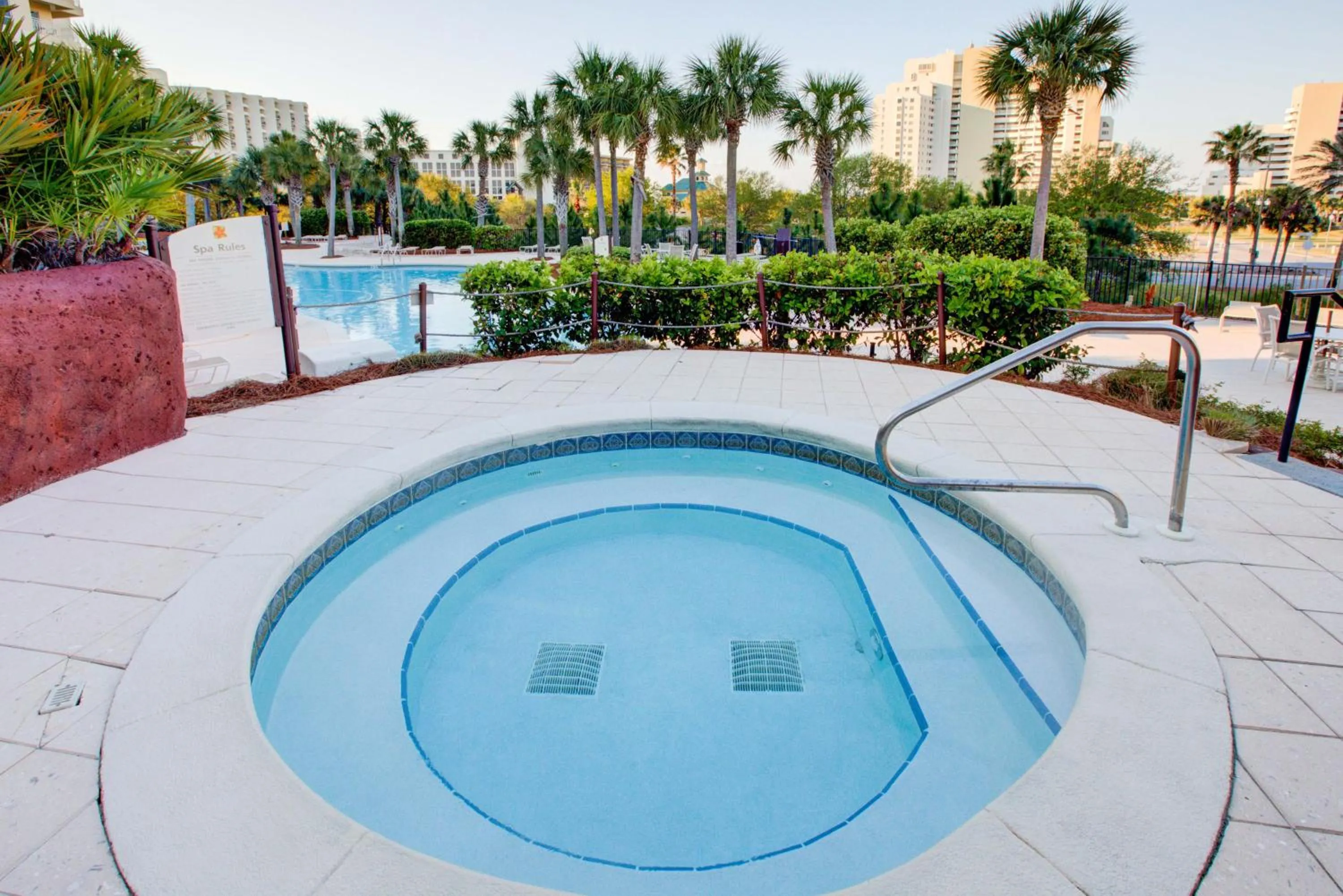 Luau II 69324
