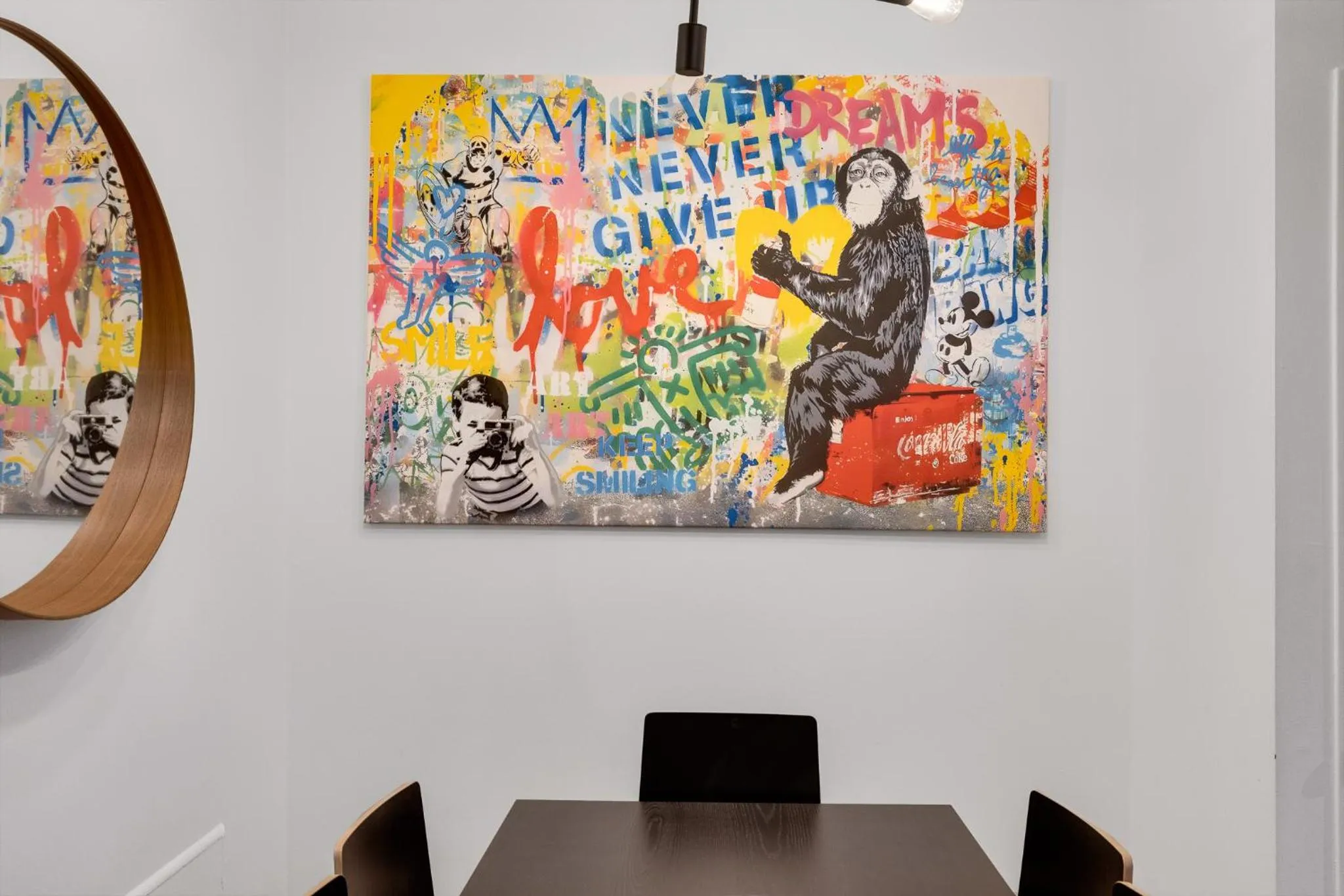 Decorative detail in LiV MTL Avenue