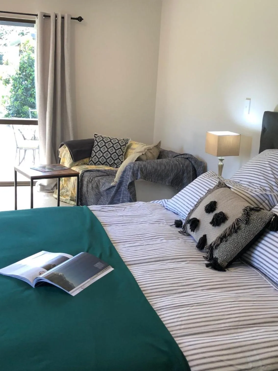 Bed in Cedar Park Bed & Breakfast