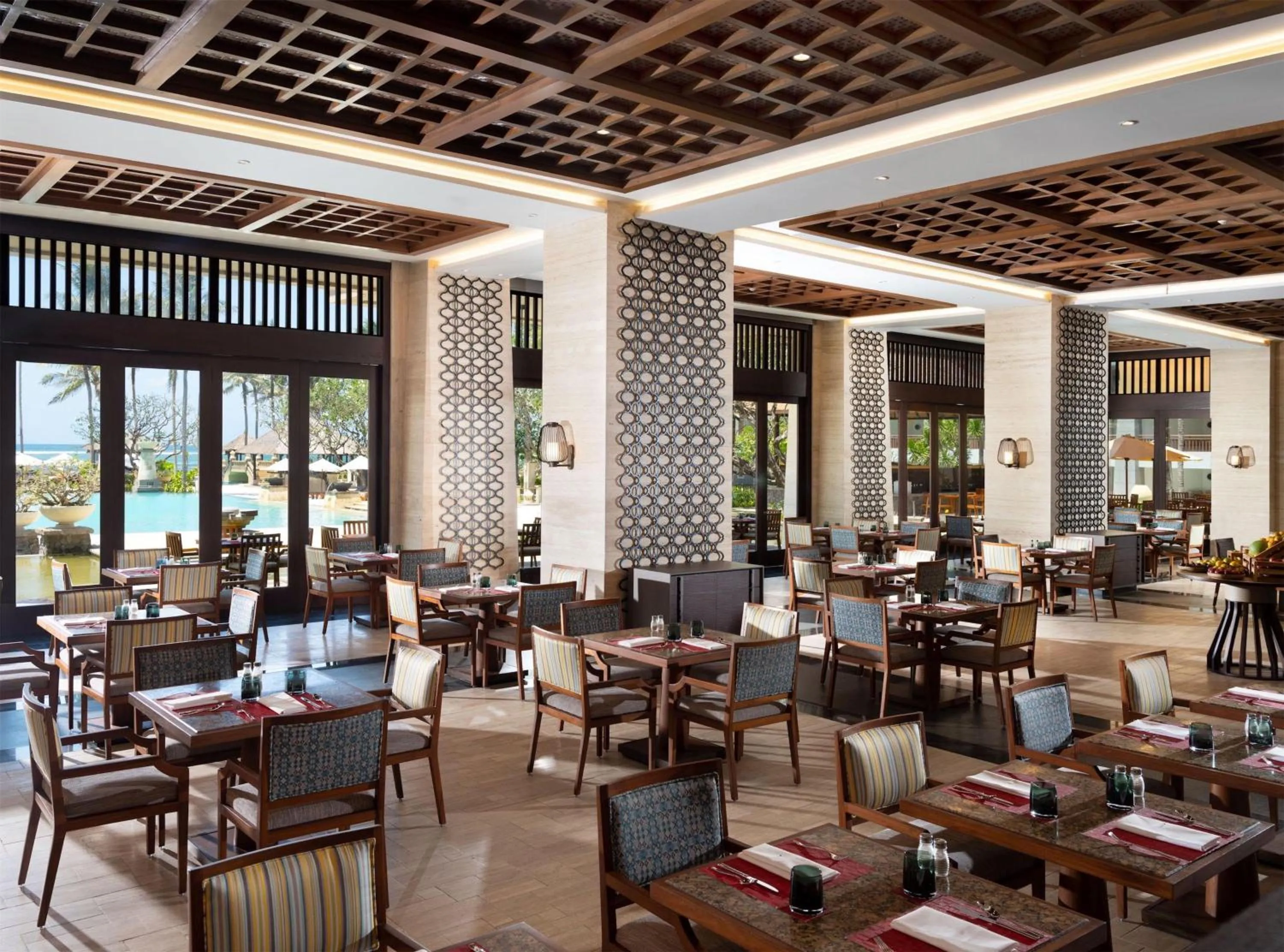 Restaurant/places to eat in Conrad Bali