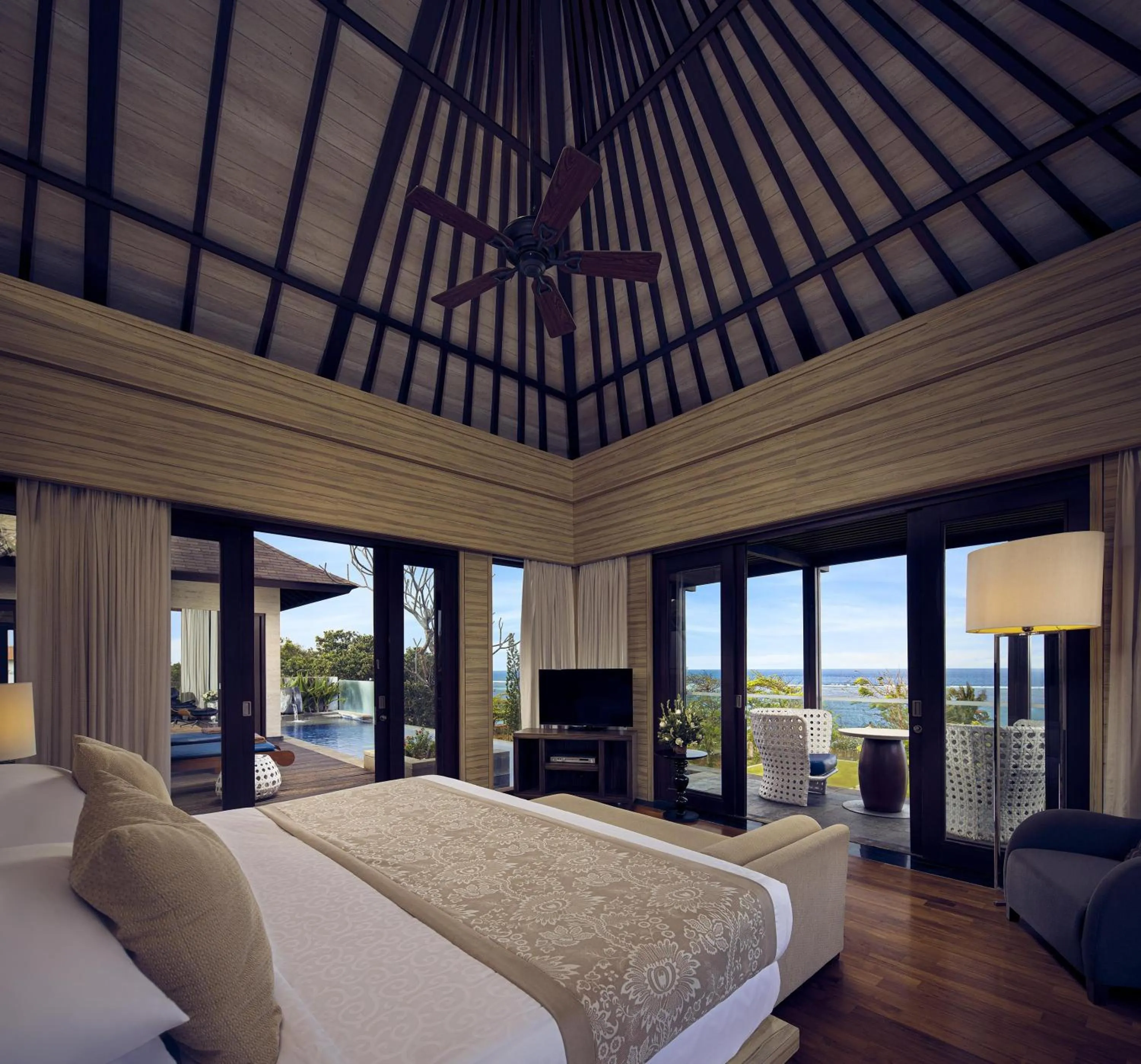 Bed in Conrad Bali