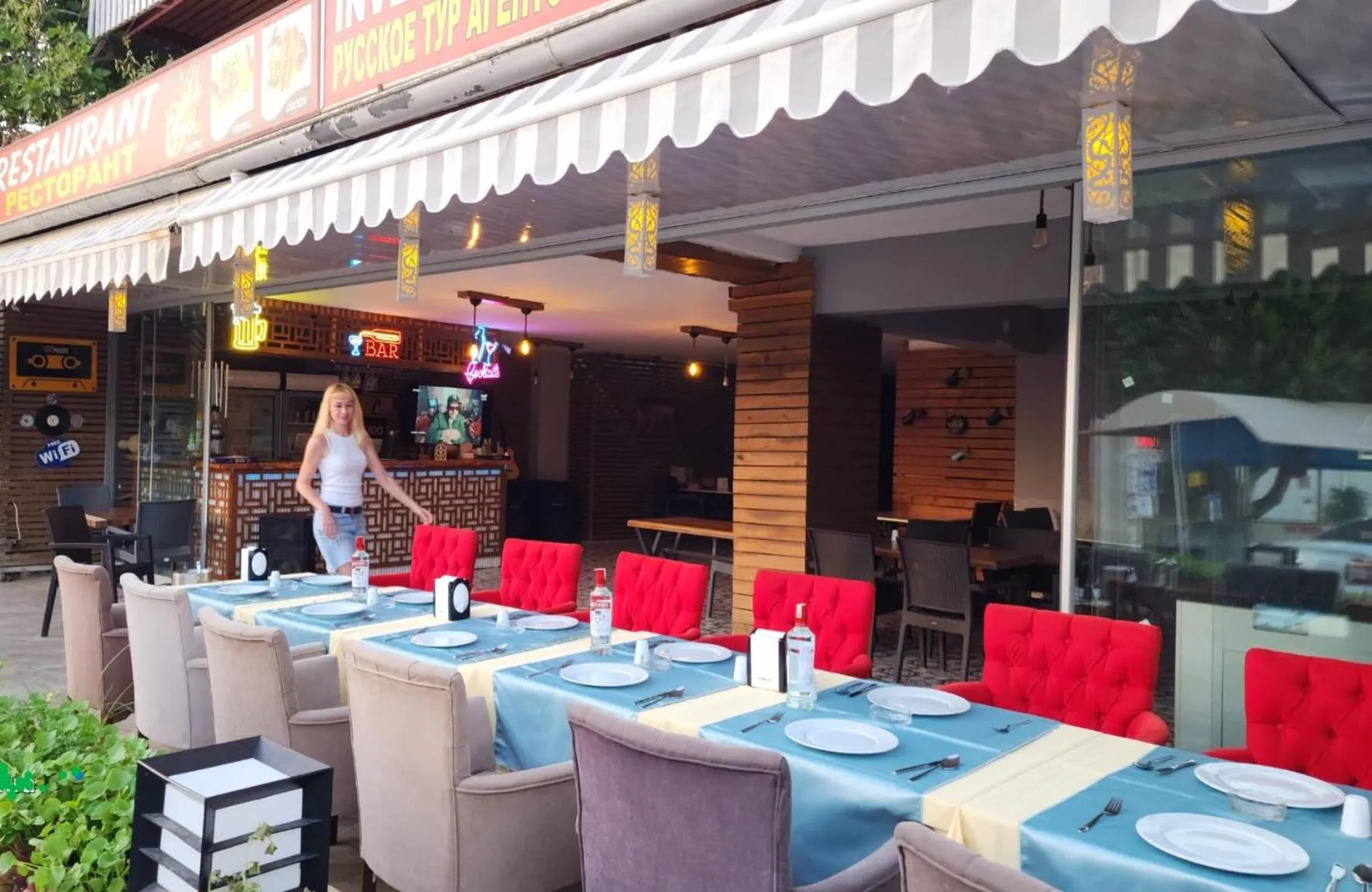 Restaurant/places to eat in Yucesan Hotel