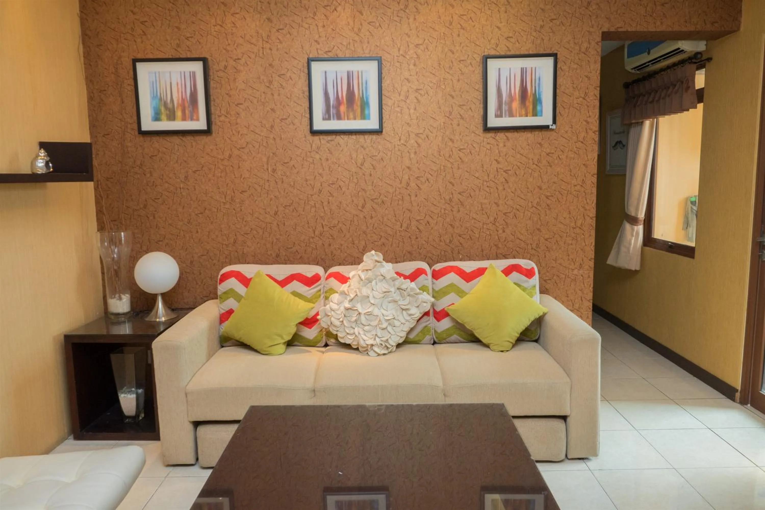 Antique 3BR at Grand Setiabudi Apartment By Travelio