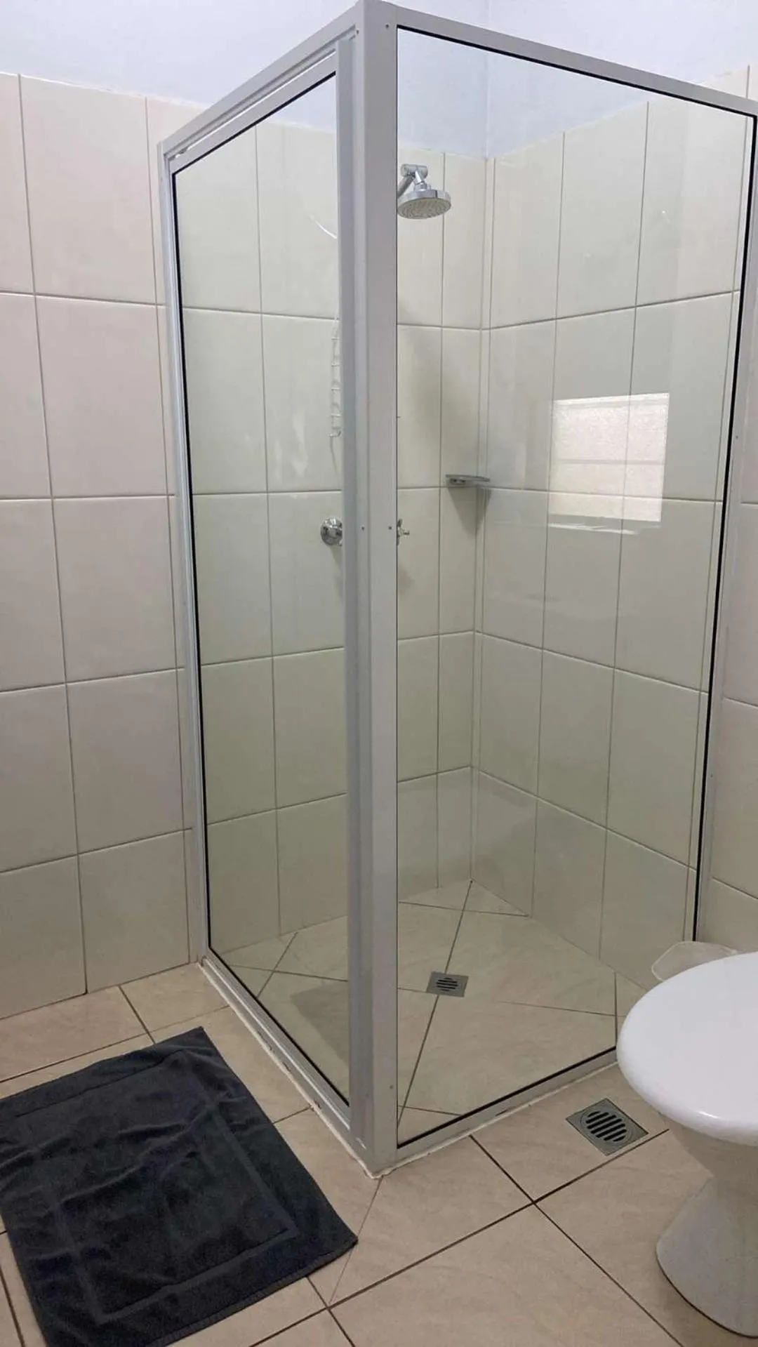 Shower in Riverview Tourist Village