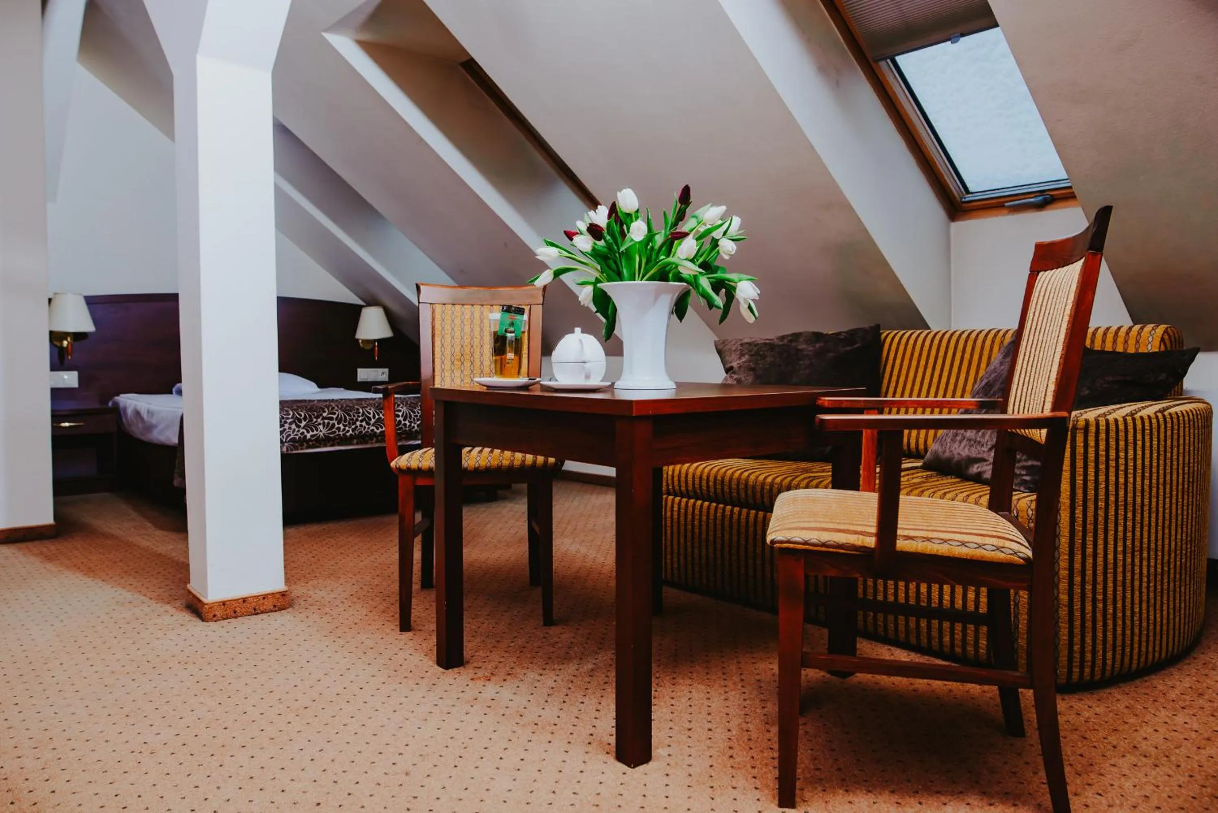 Seating area in Hotel Korel