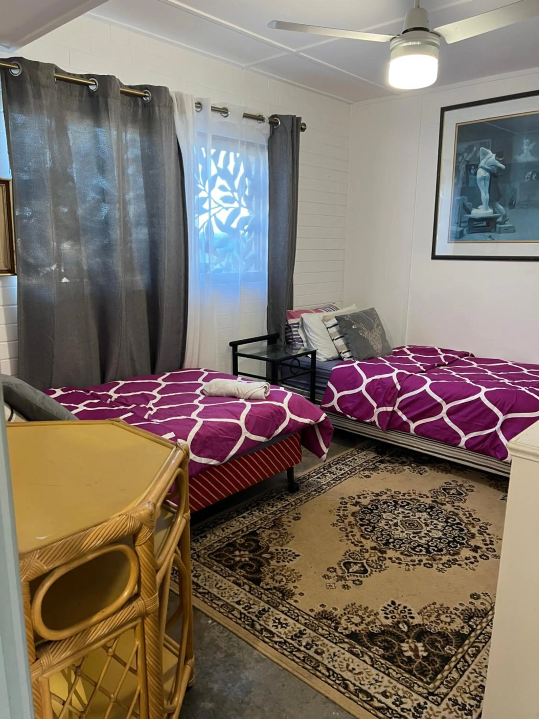 Photo of the whole room, Bed in XYL Holiday Inn