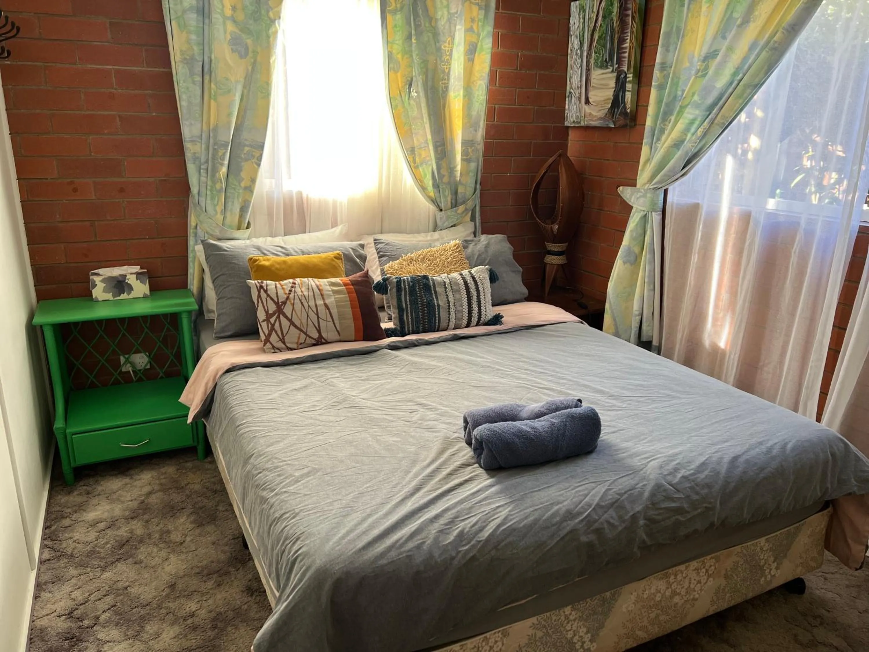 Bed in XYL Holiday Inn