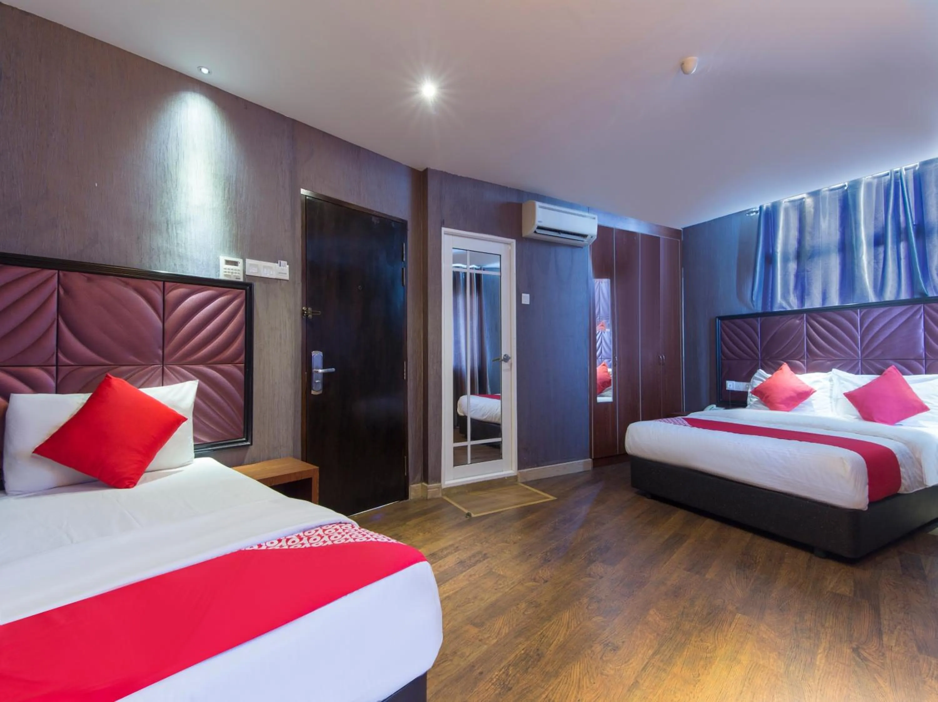 Bedroom, Bed in Super OYO 763 Tazara Hotel