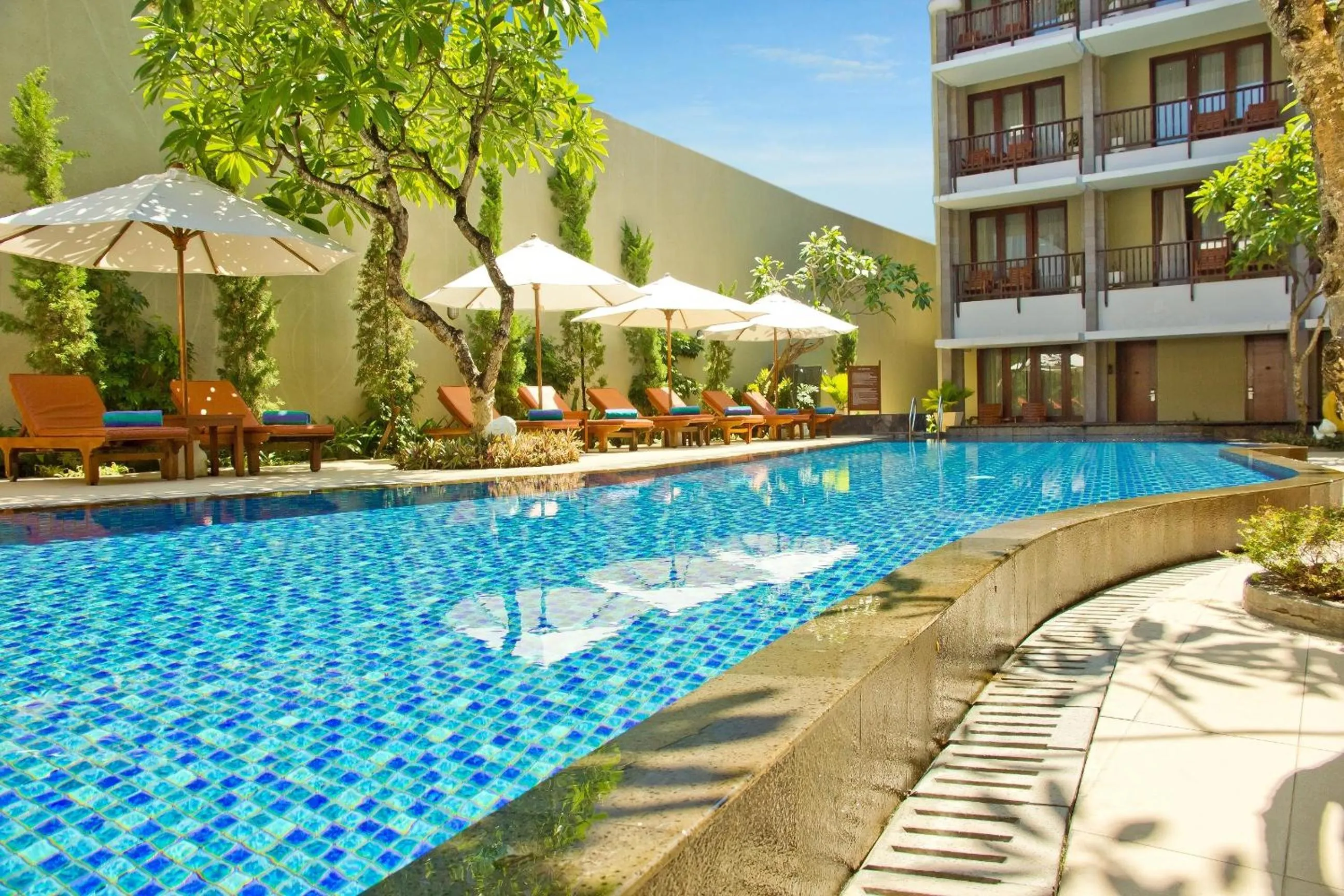 Swimming pool in The Rani Hotel & Spa