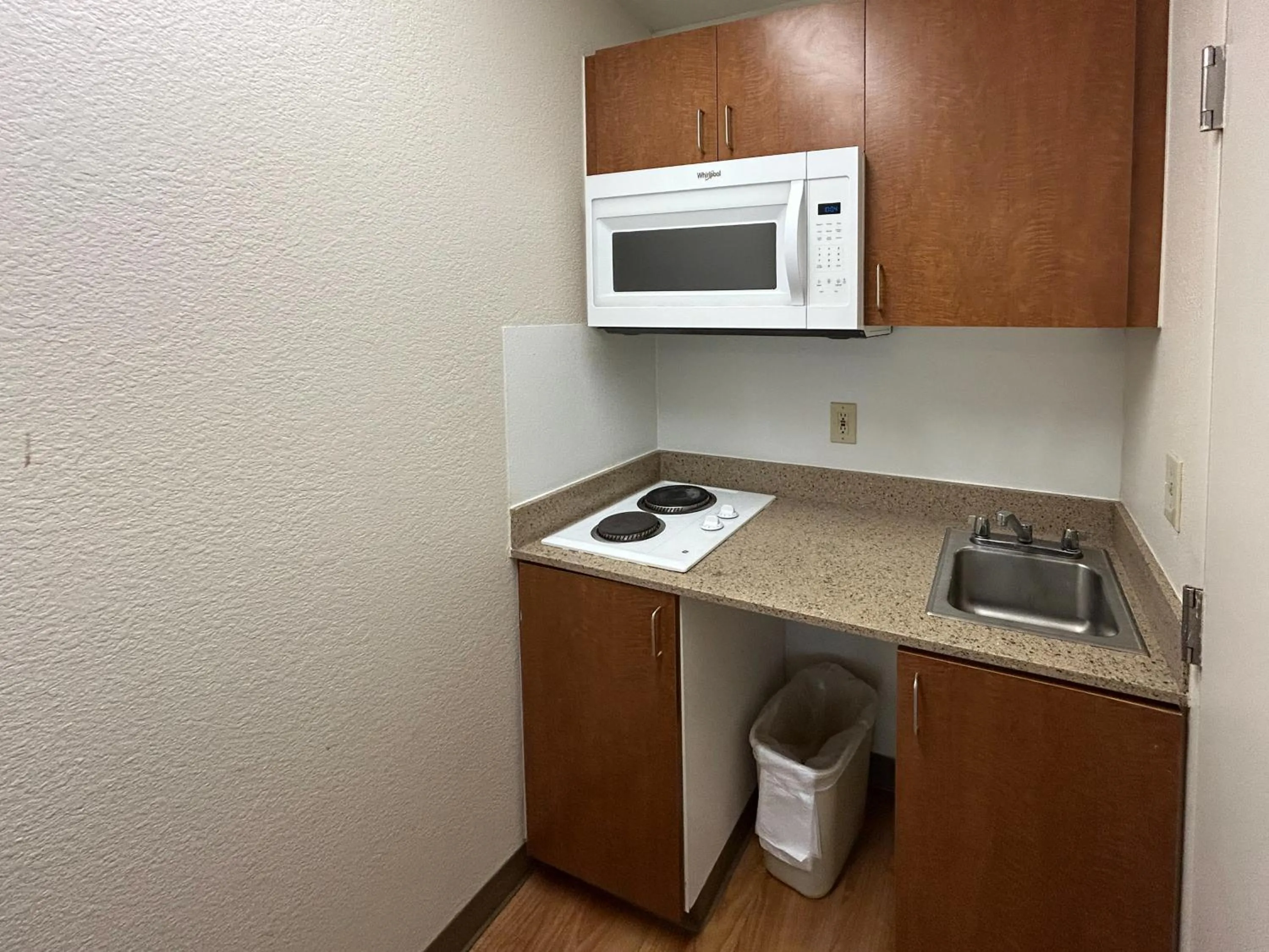 Kitchen or kitchenette in Studio 6 Rancho Cordova, CA