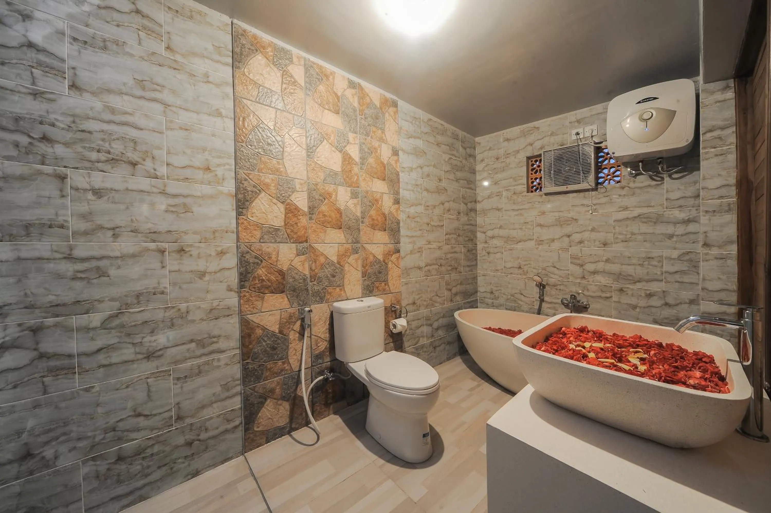 Toilet in The Lebak Canggu