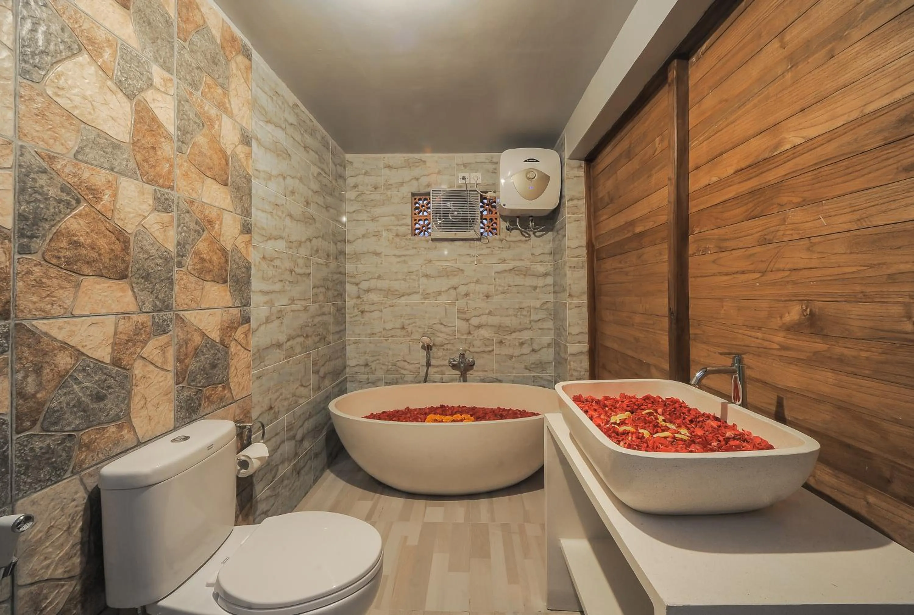 Toilet in The Lebak Canggu