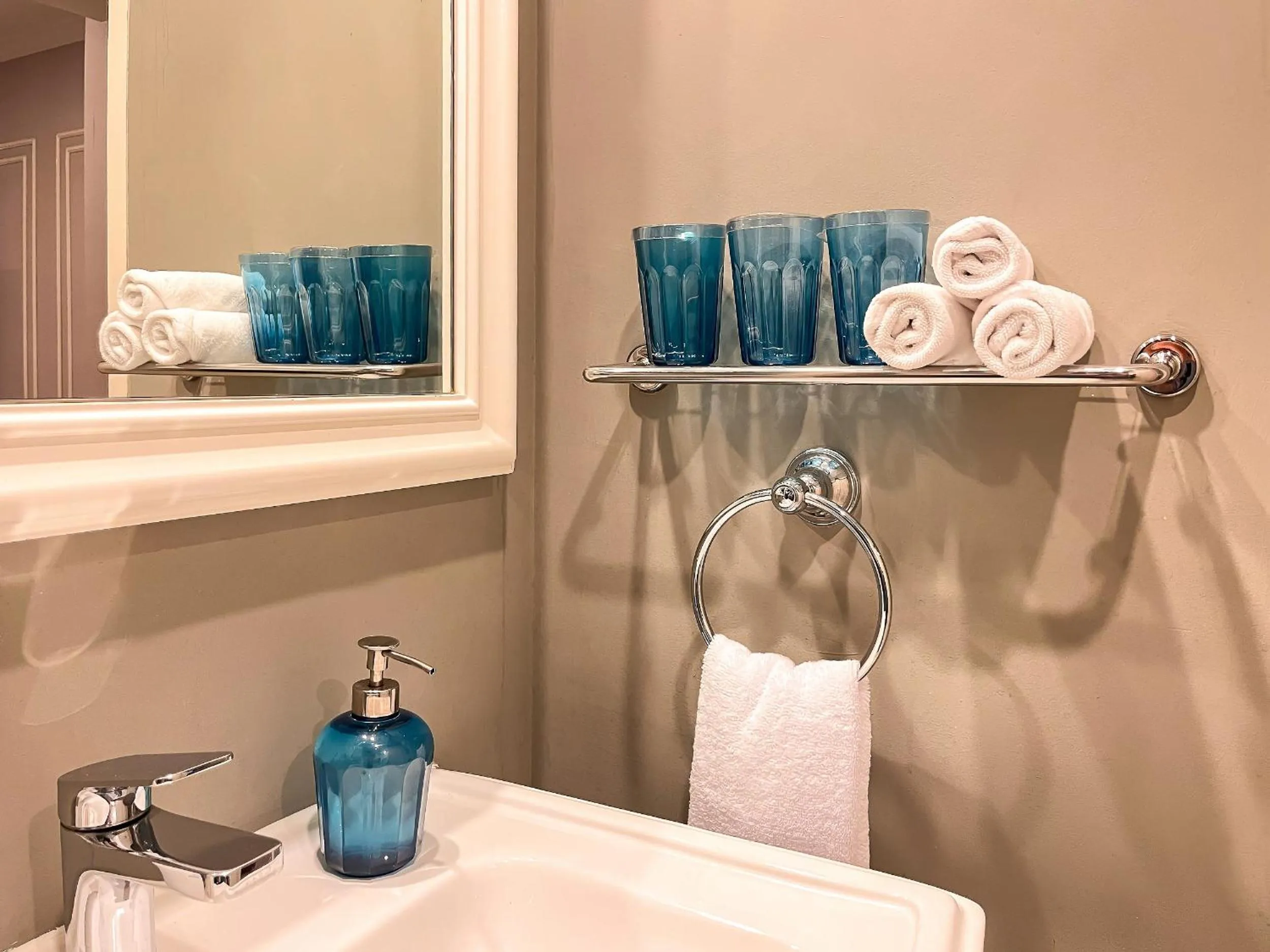 Bathroom in Ashley Sabang Jakarta