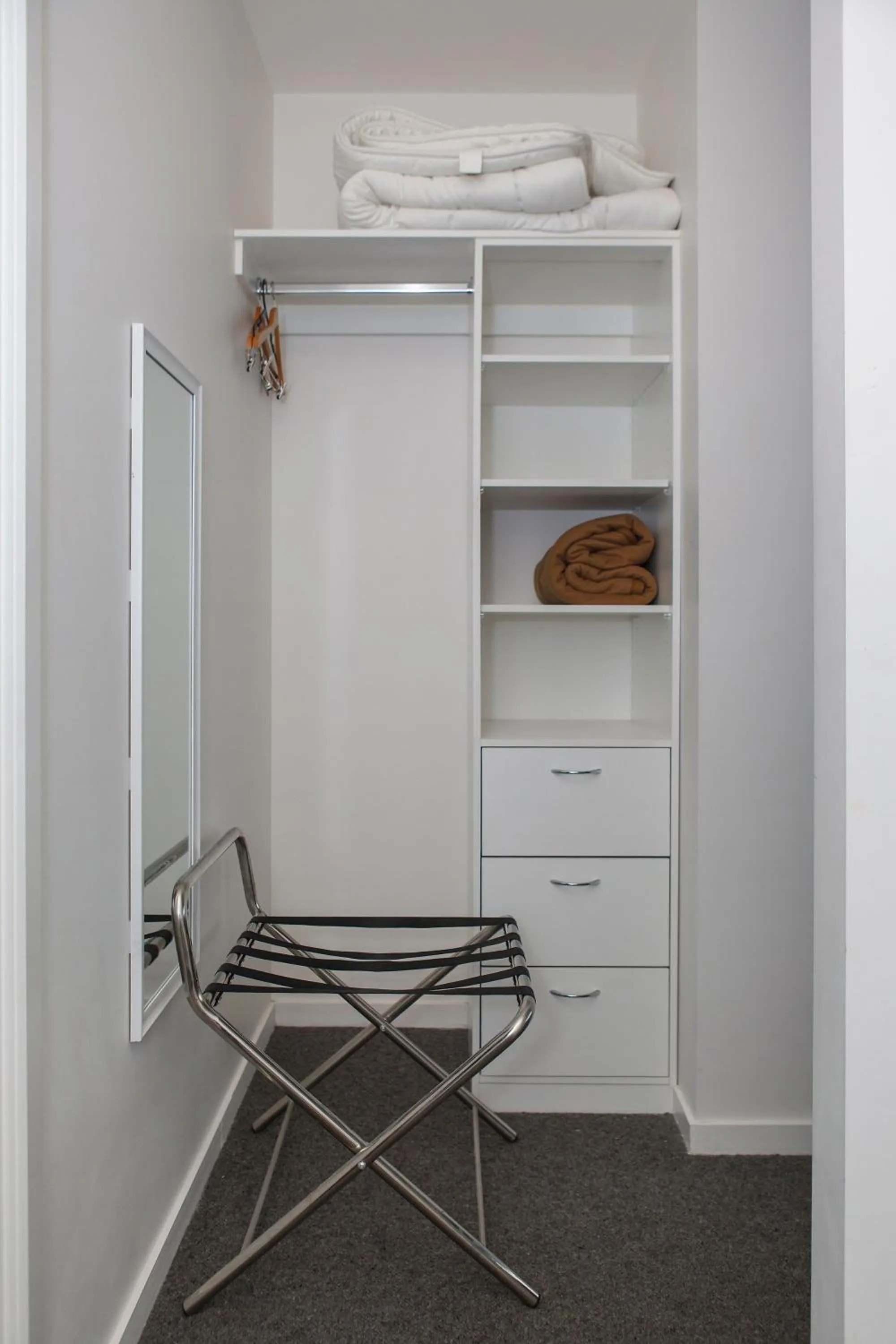 wardrobe in Artel Apartments Brunswick