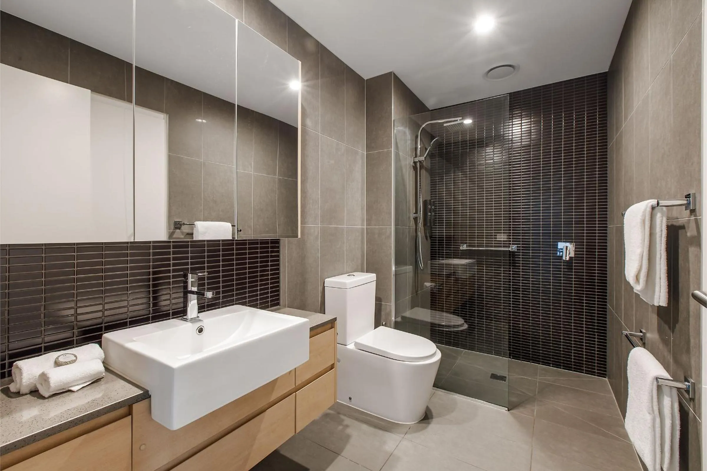 Shower in Artel Apartments Brunswick
