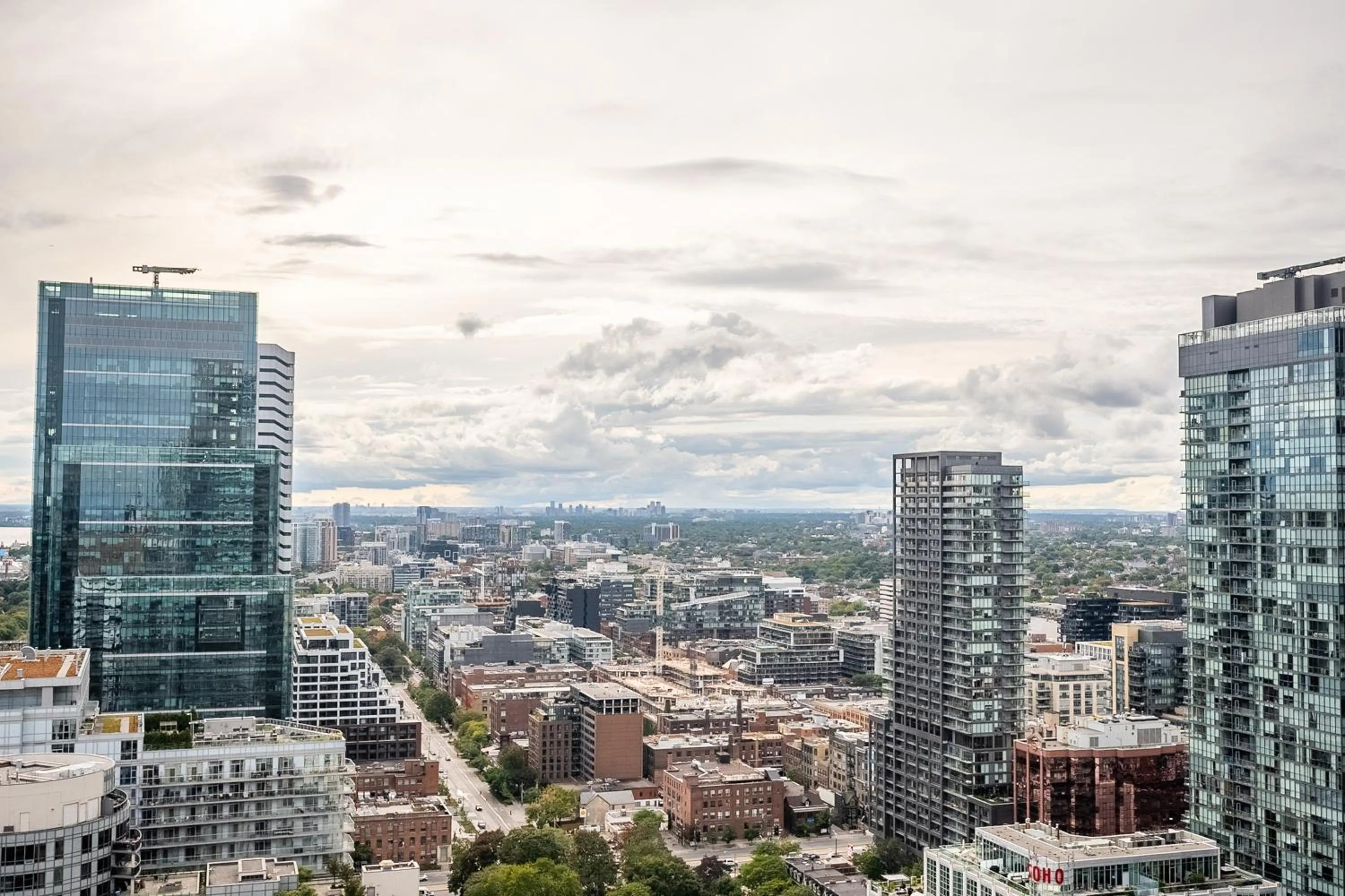 Property building in GLOBALSTAY Modern Downtown Apartment