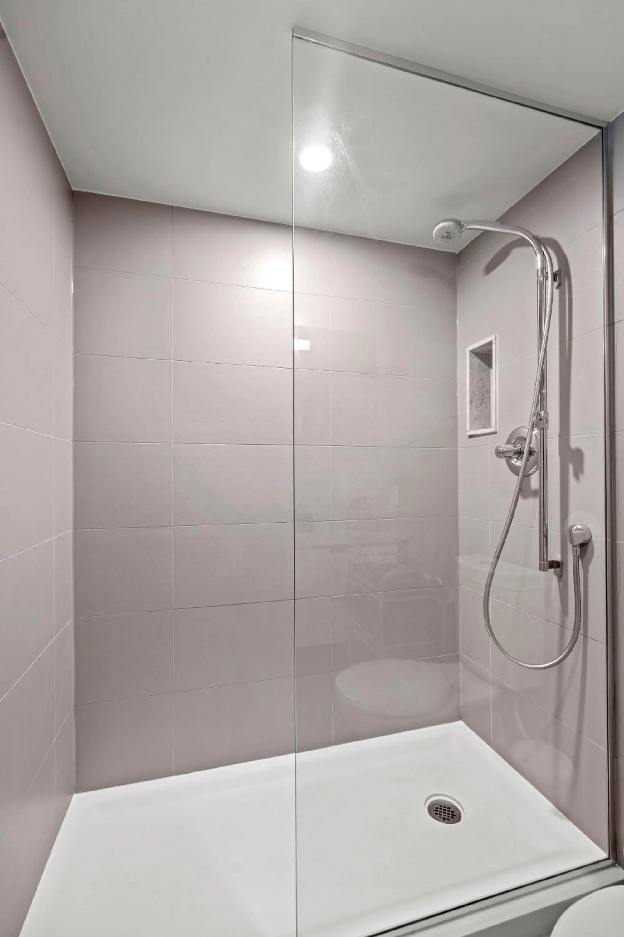 Shower in GLOBALSTAY Modern Downtown Apartment